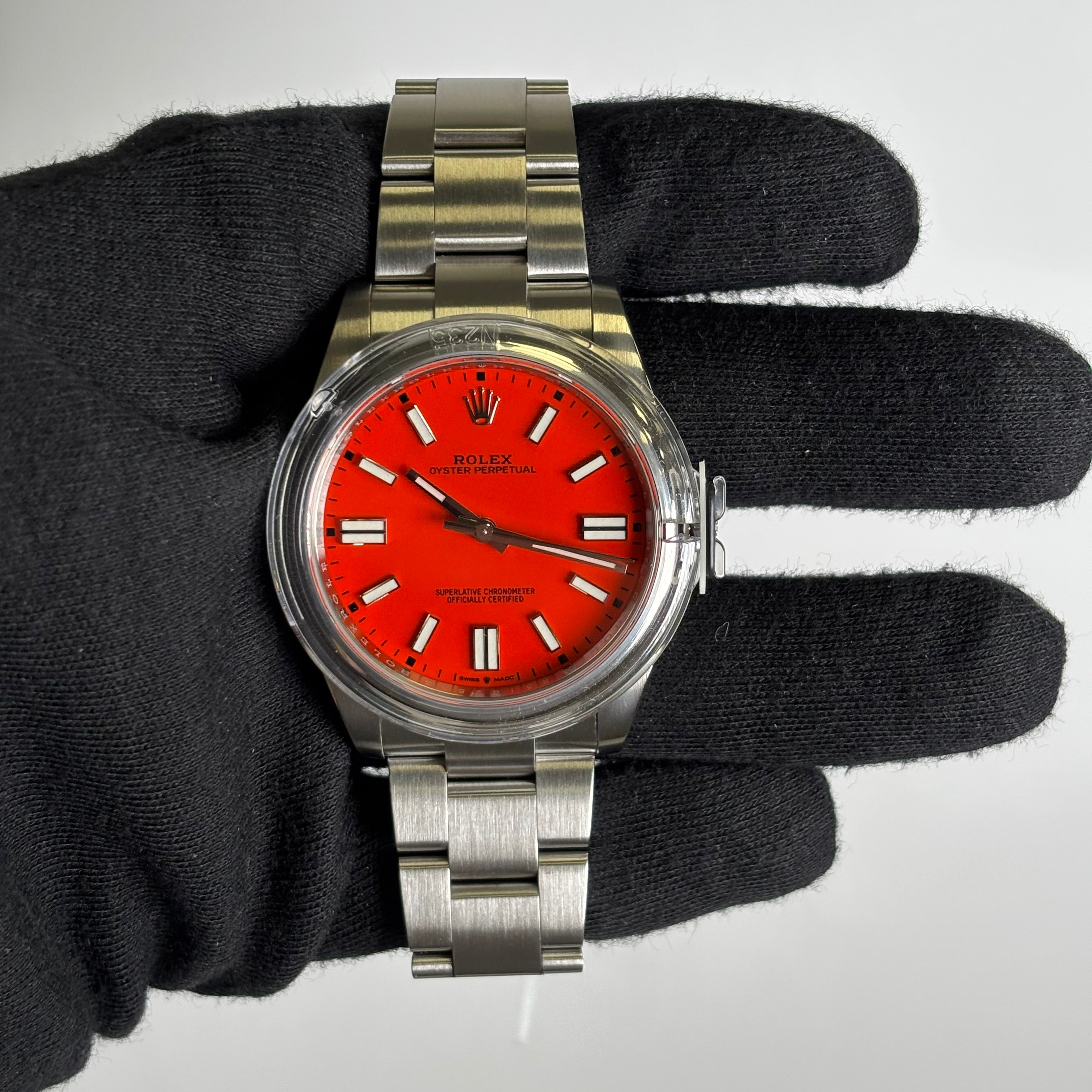 Rolex Oyster Perpetual 41mm Red Dial Watch Ref# 124300 - Happy Jewelers Fine Jewelry Lifetime Warranty