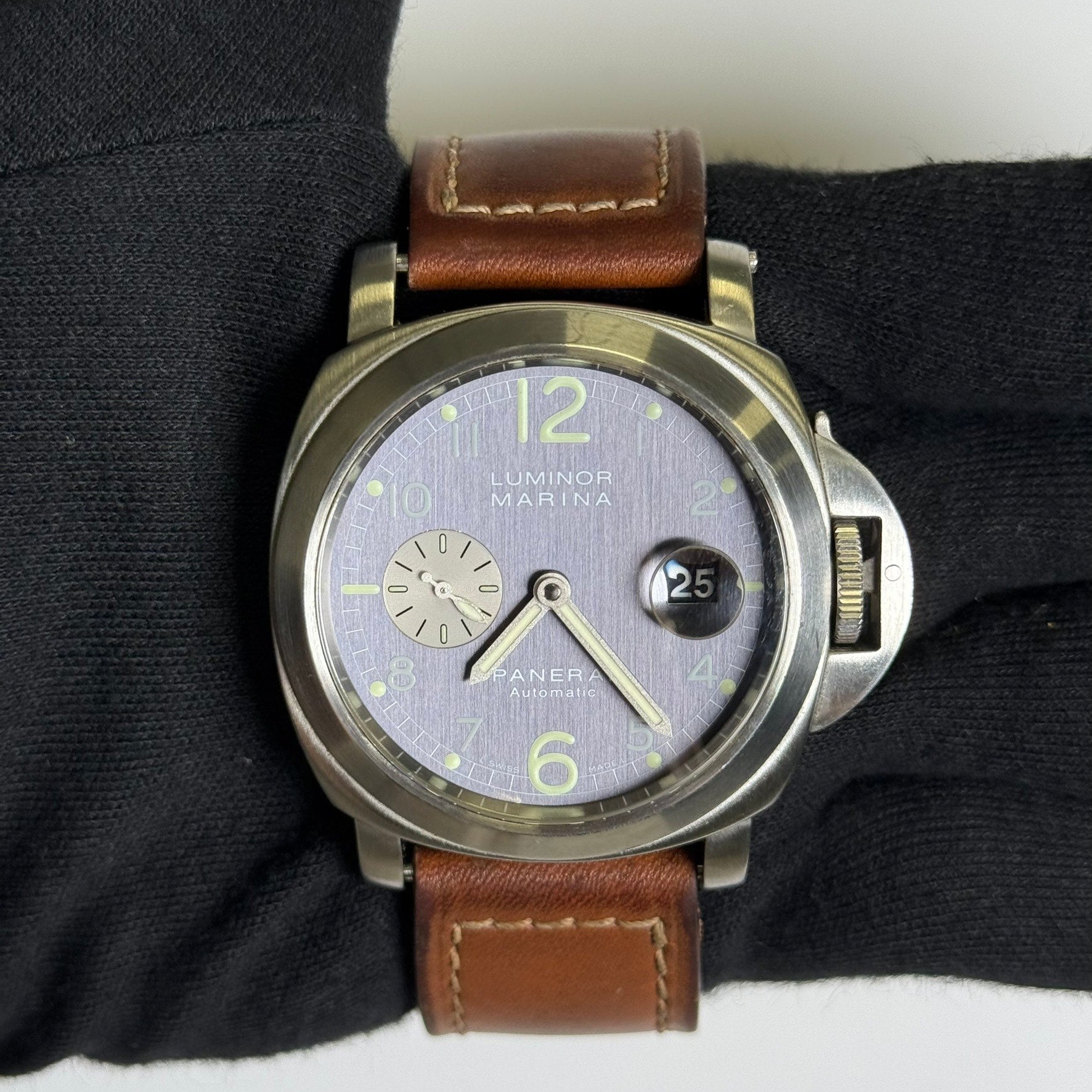 Panerai Luminor 44mm Blue Dial Watch Ref# PAM00086 - Happy Jewelers Fine Jewelry Lifetime Warranty