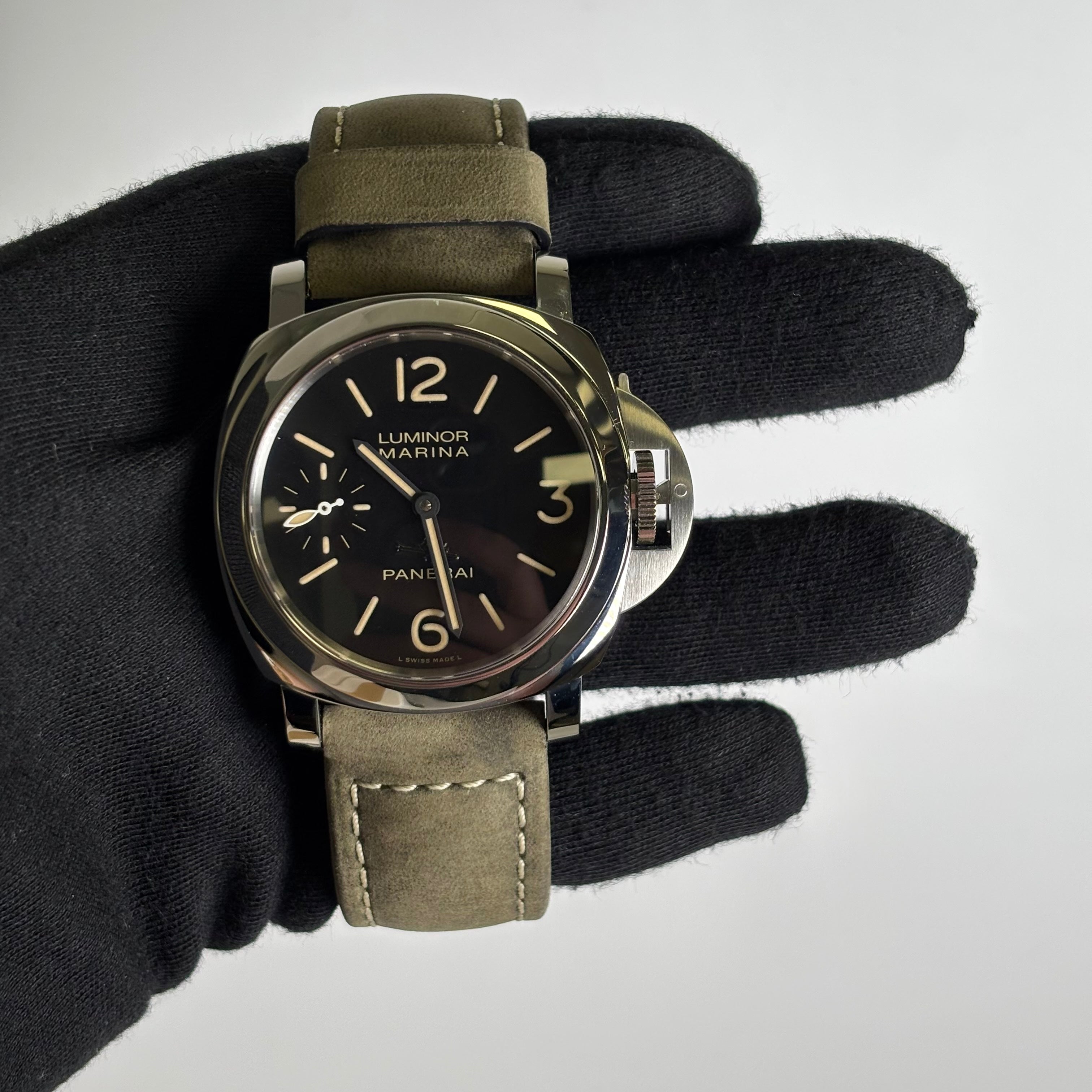 Panerai Luminor 44mm Black Dial Watch Ref# PAM00456 - Happy Jewelers Fine Jewelry Lifetime Warranty