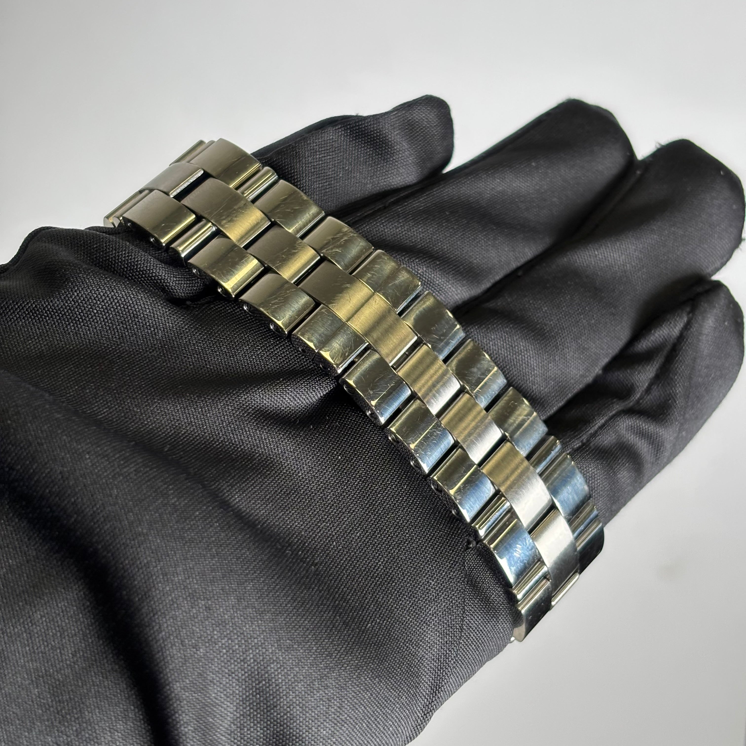 Cartier Cle 35mm Silver Dial Watch Ref# WSCL0007 - Happy Jewelers Fine Jewelry Lifetime Warranty