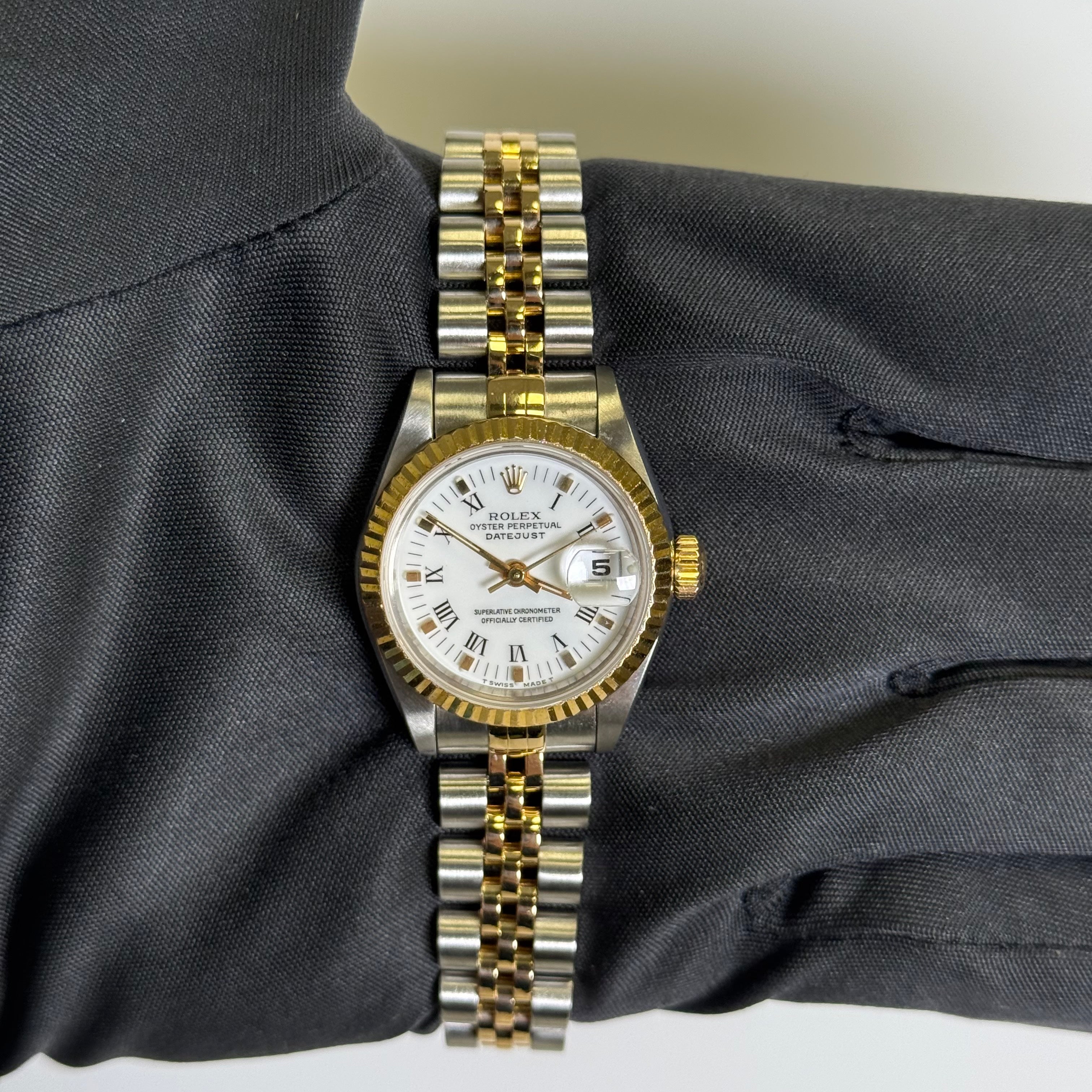 Rolex Datejust 26mm White Dial Watch Ref# 69173 - Happy Jewelers Fine Jewelry Lifetime Warranty