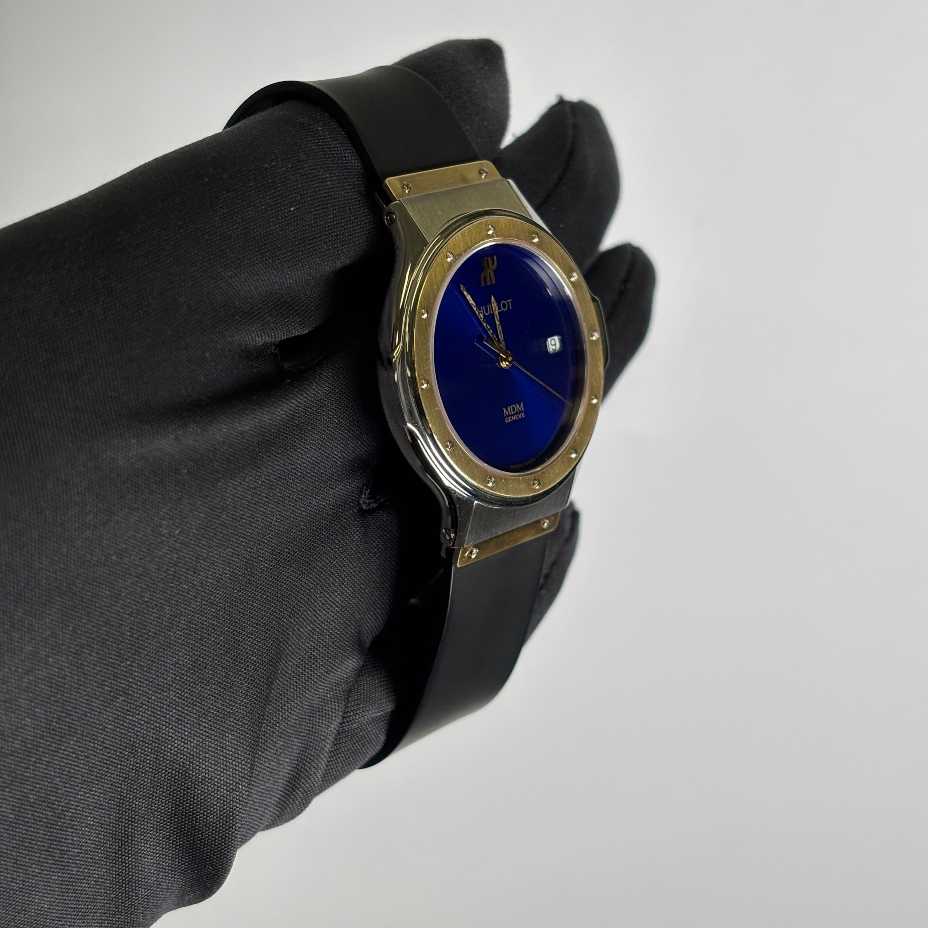 Hublot Classic 36mm Blue Dial Watch Ref# 1521.2 - Happy Jewelers Fine Jewelry Lifetime Warranty