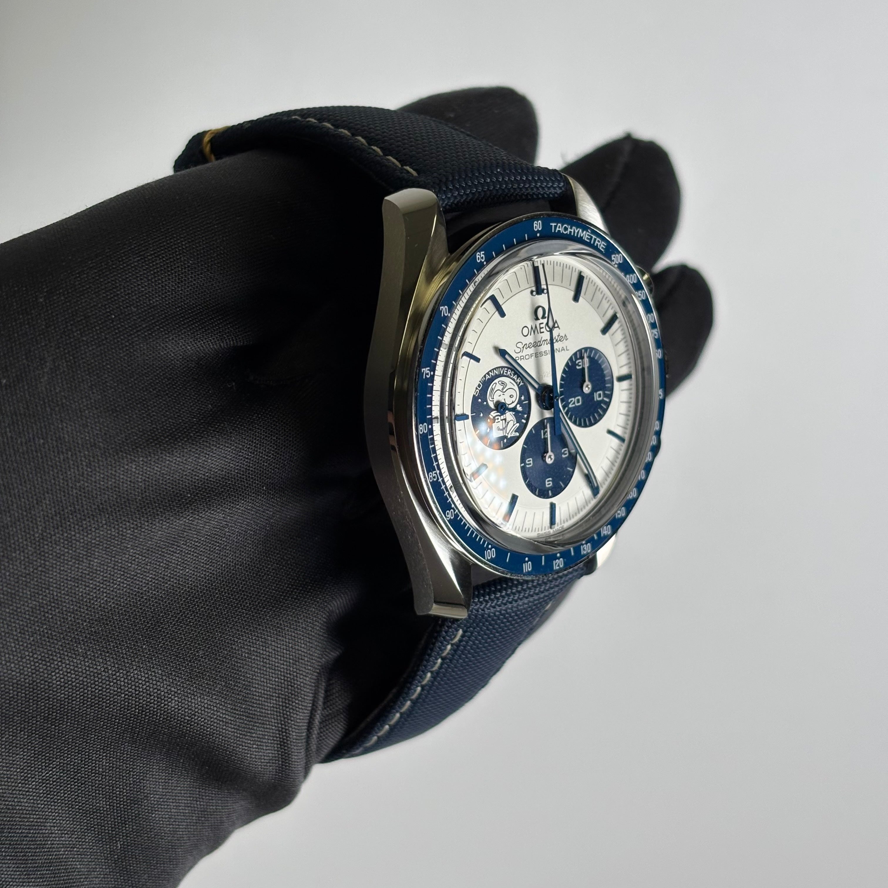 Omega Speedmaster 42mm White Dial Watch Ref# 310.32.42.50.02.001 - Happy Jewelers Fine Jewelry Lifetime Warranty