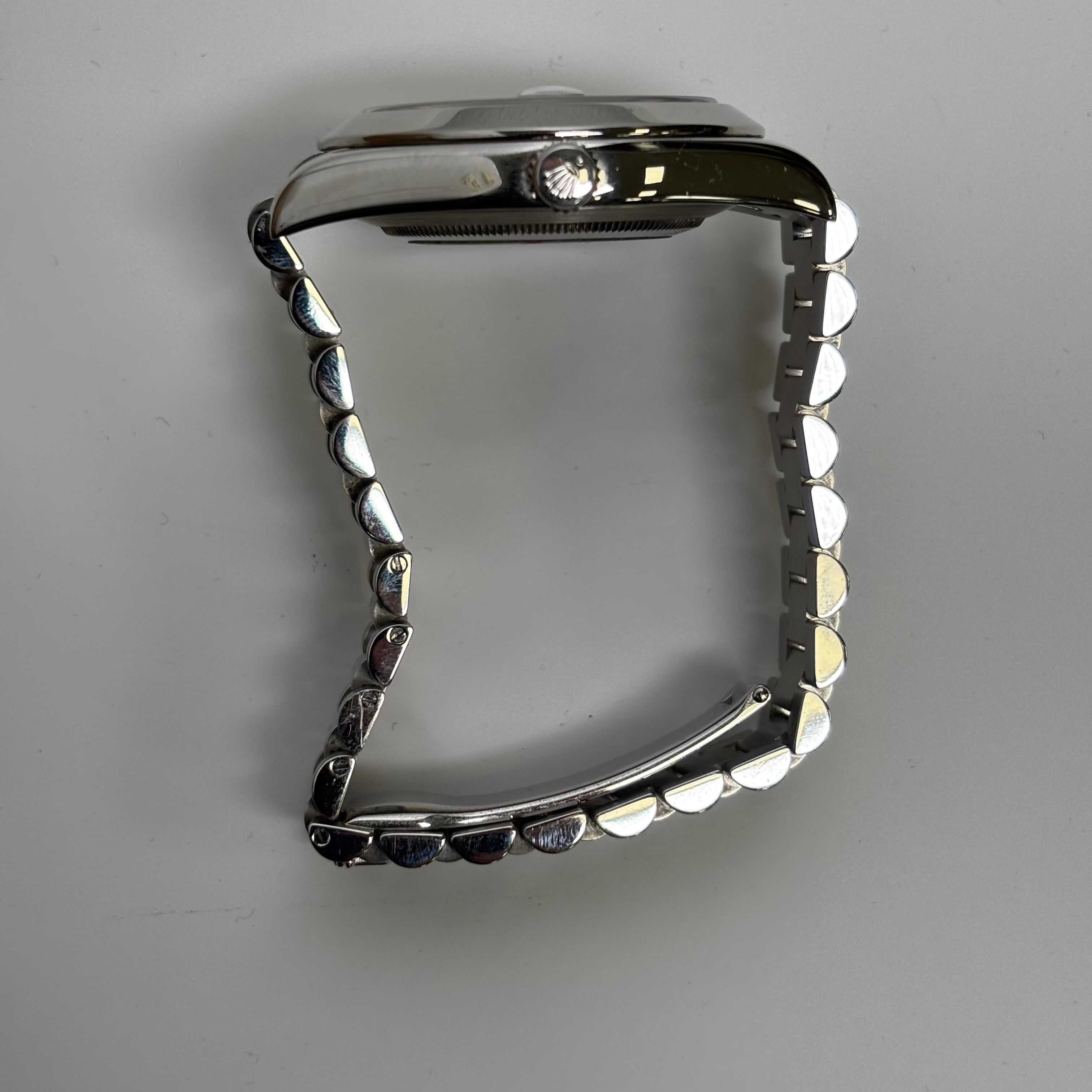 Rolex Day-Date 41mm Blue Dial Watch Ref# 218206 - Happy Jewelers Fine Jewelry Lifetime Warranty