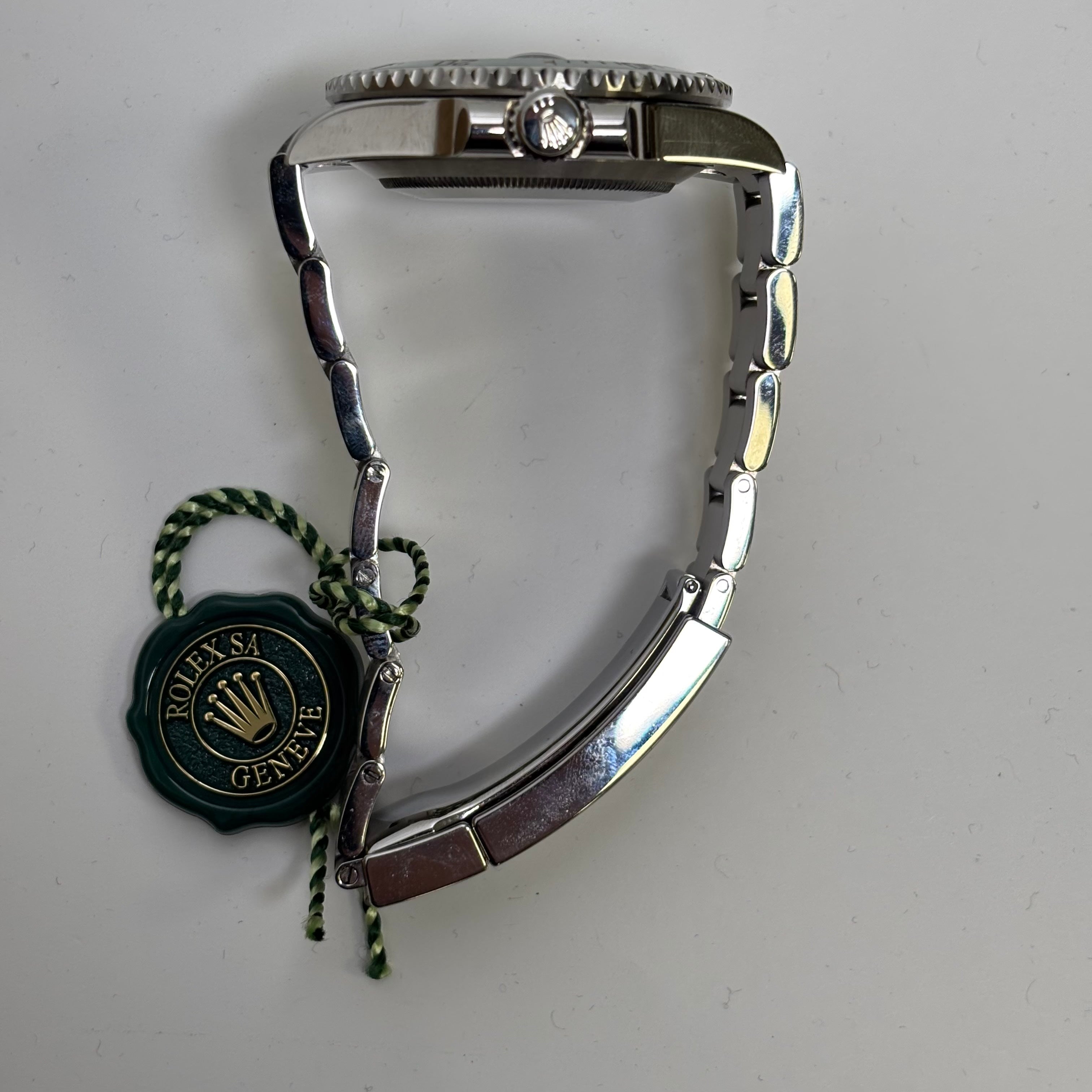 Rolex Submariner 40mm Green Dial Watch Ref# 116610LV - Happy Jewelers Fine Jewelry Lifetime Warranty