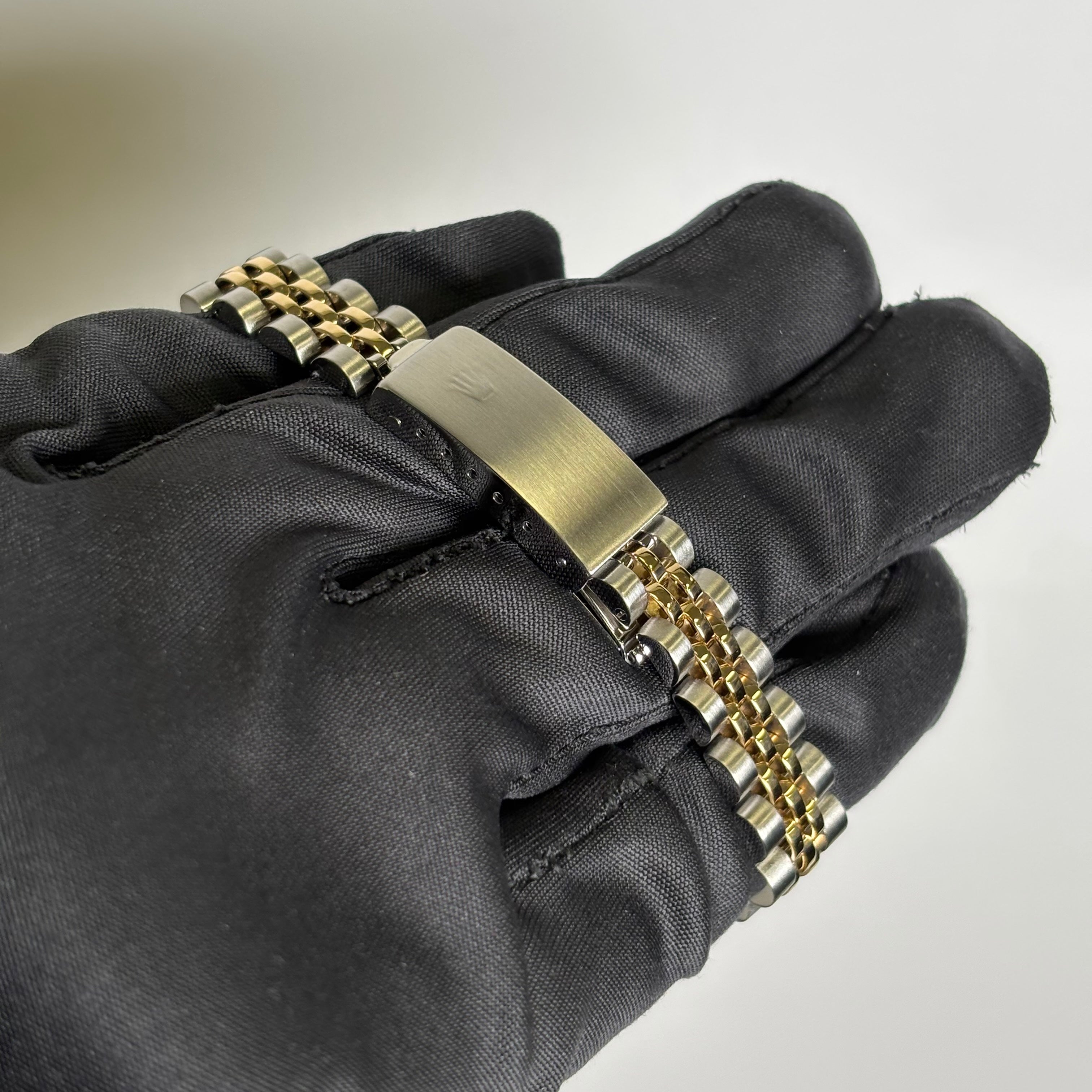 Rolex Datejust 26mm Champagne Dial Watch Ref# 69173 - Happy Jewelers Fine Jewelry Lifetime Warranty