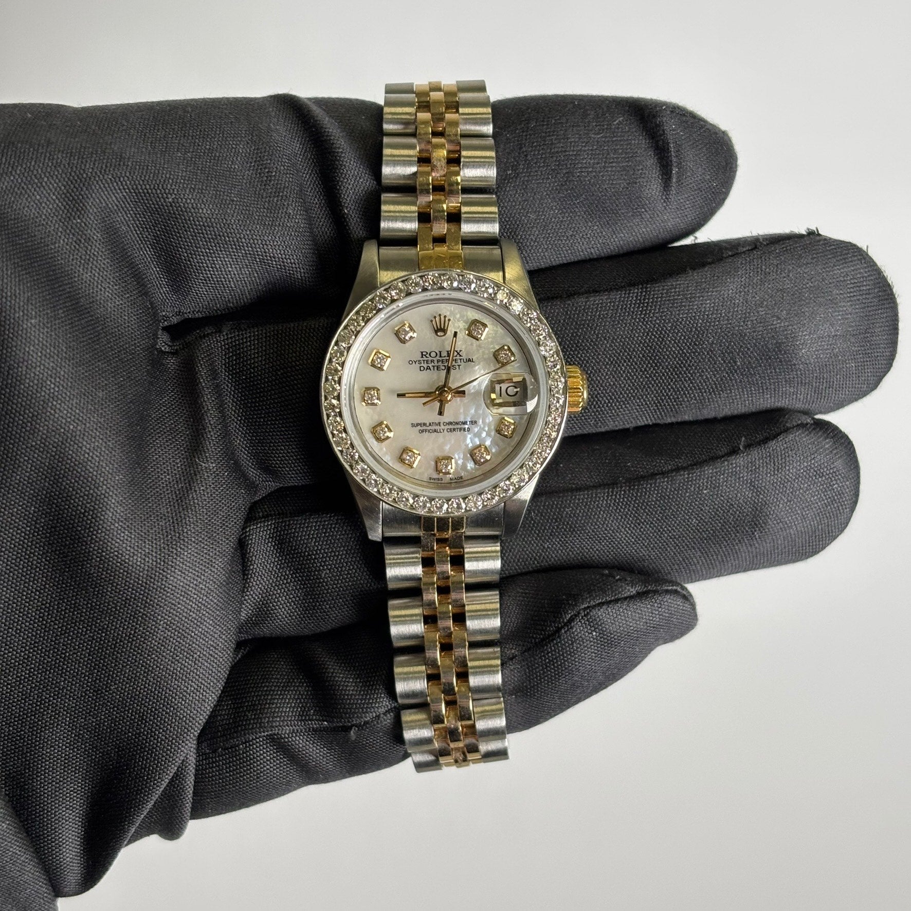 Rolex Datejust 26mm MOP Dial Watch Ref# 69173 - Happy Jewelers Fine Jewelry Lifetime Warranty
