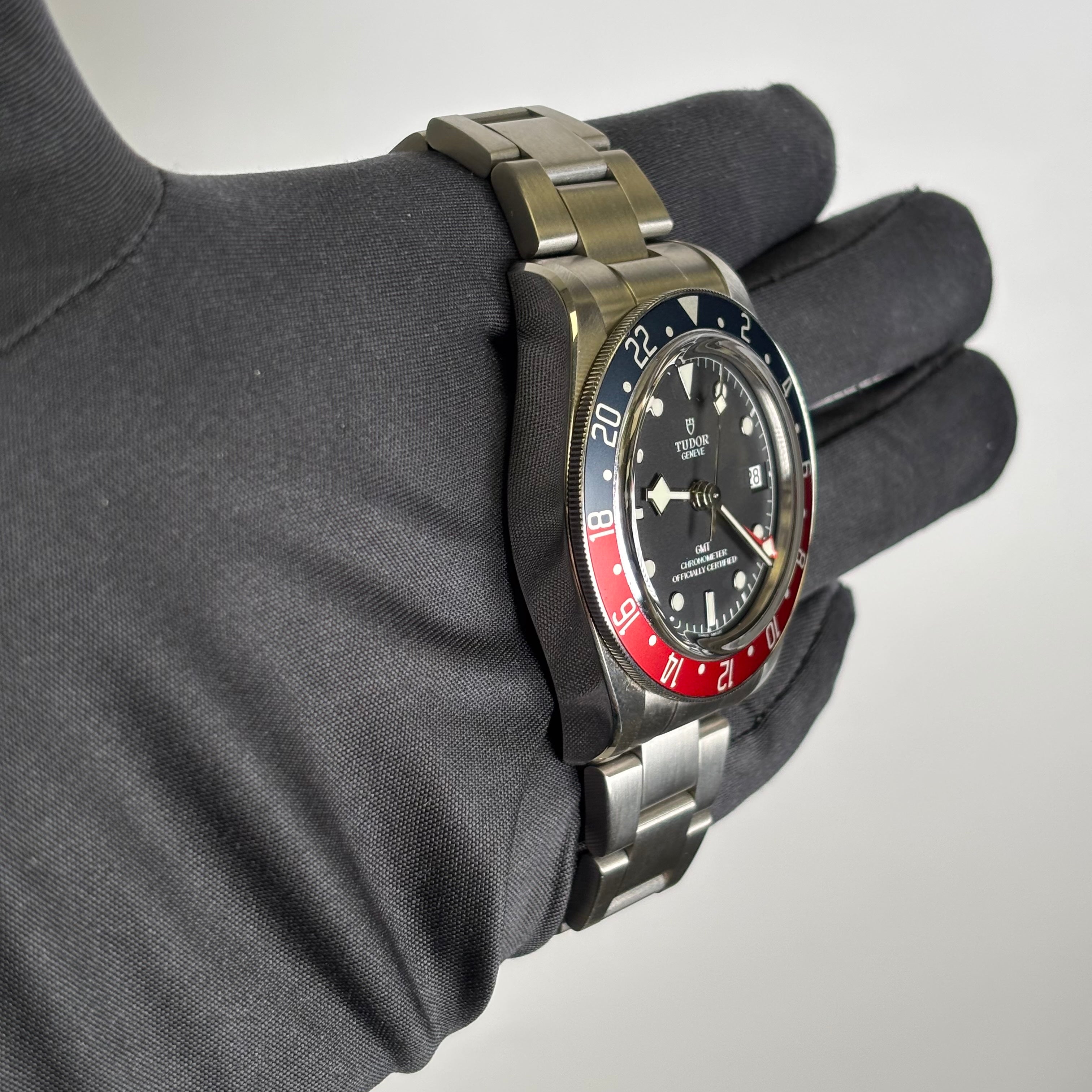 Tudor Black Bay 41mm Black Dial Watch Ref# 79830RB - Happy Jewelers Fine Jewelry Lifetime Warranty