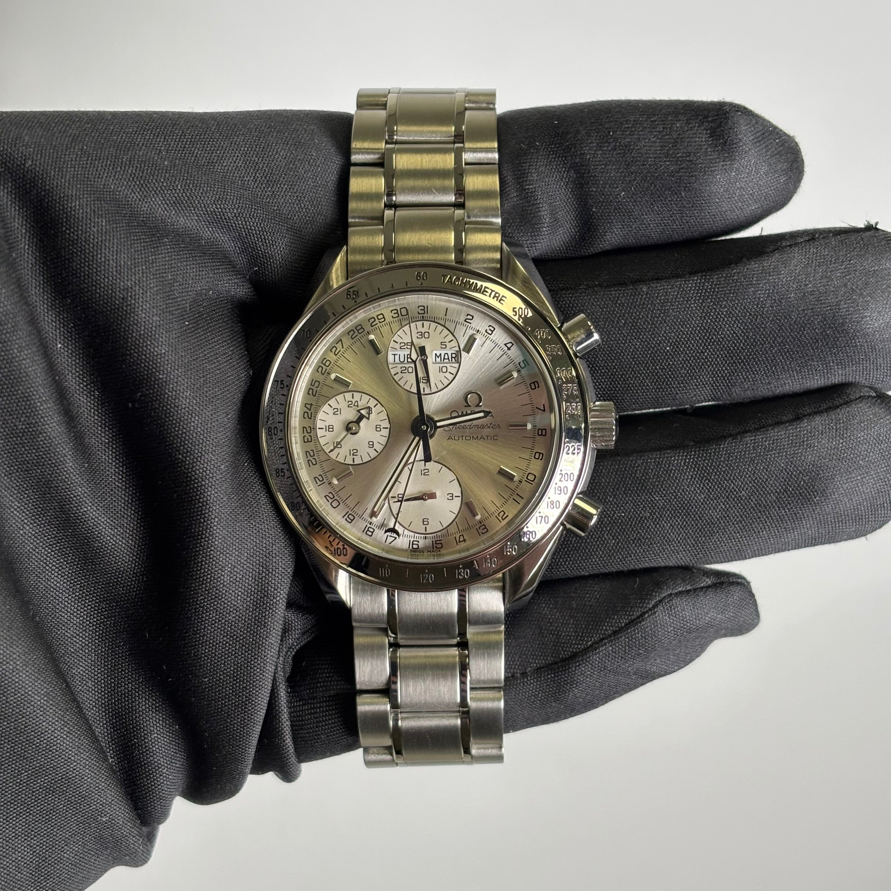 Omega Speedmaster 39mm Silver Dial Watch Ref# 3523.30.00 - Happy Jewelers Fine Jewelry Lifetime Warranty