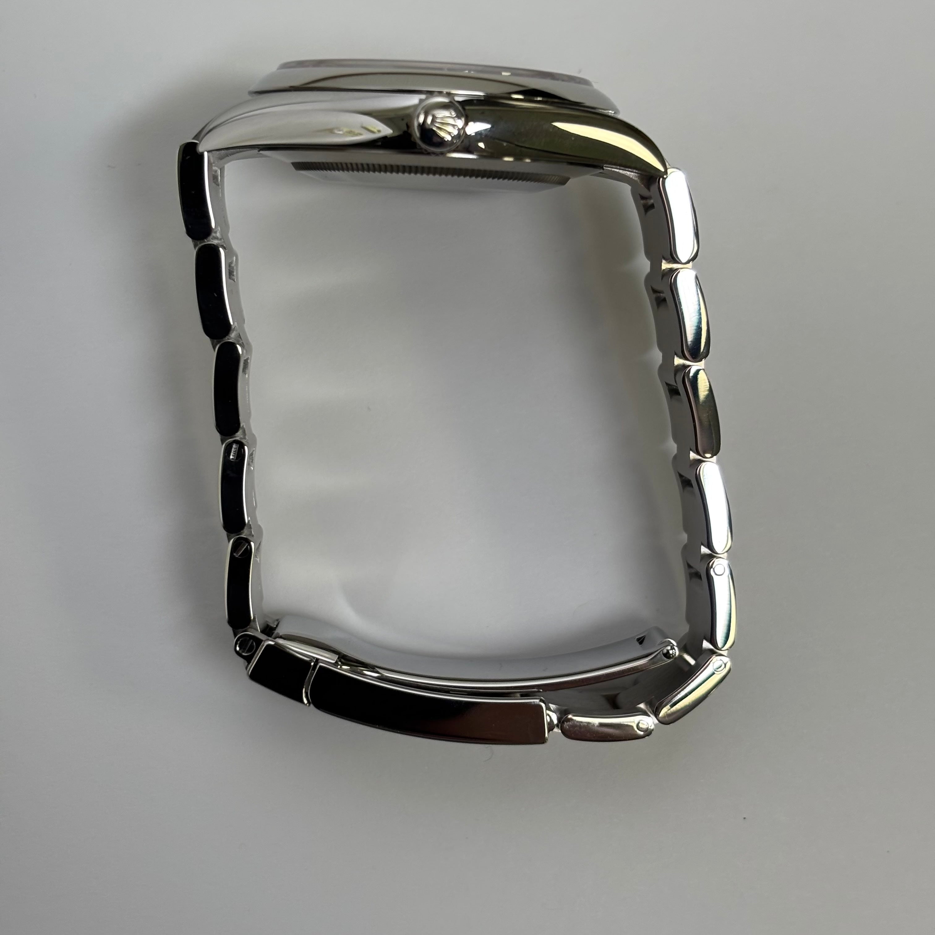 Rolex Oyster Perpetual 41mm Dial Watch Ref# 124300 - Happy Jewelers Fine Jewelry Lifetime Warranty