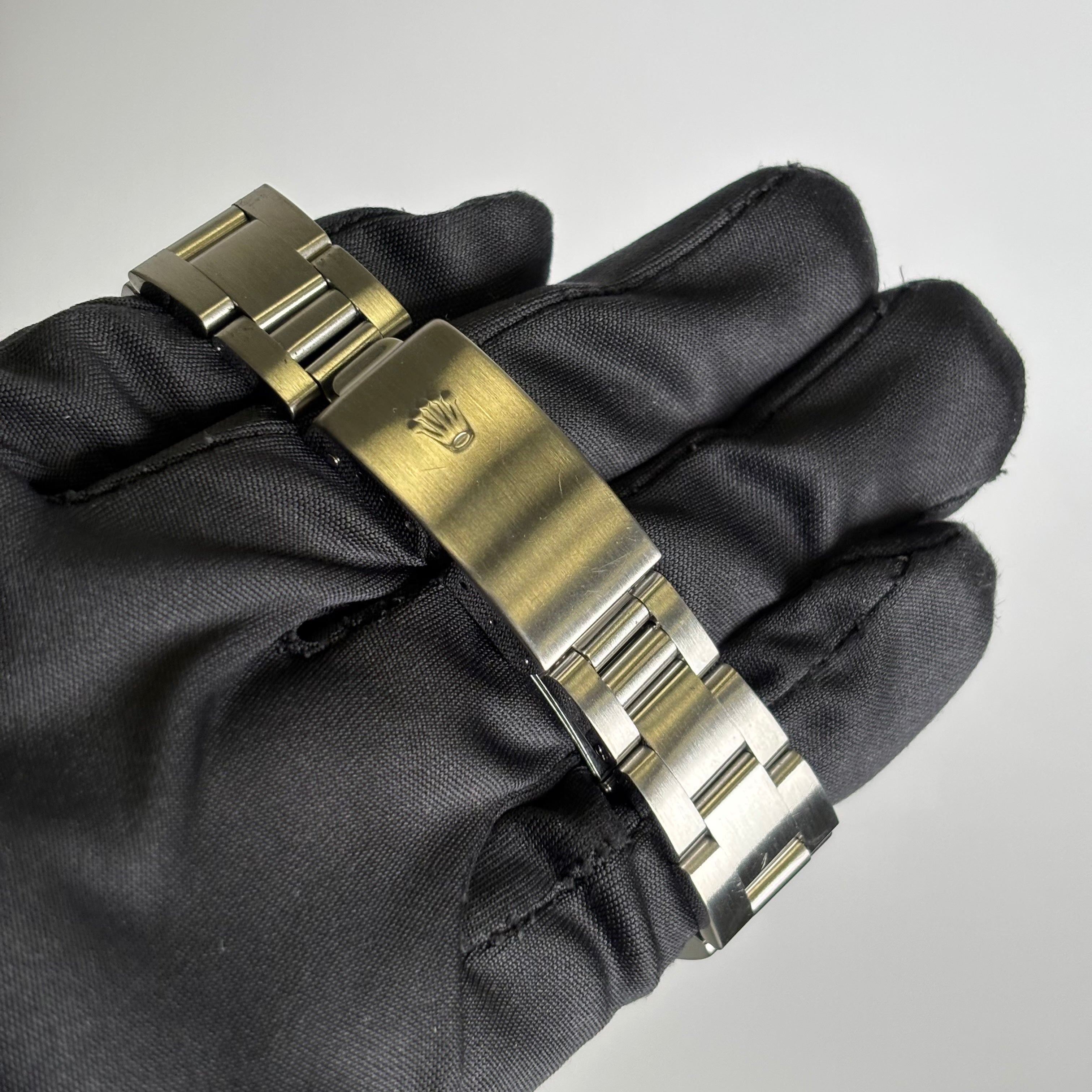 Rolex Oyster Perpetual 34mm Silver Dial Watch Ref# 15200 - Happy Jewelers Fine Jewelry Lifetime Warranty