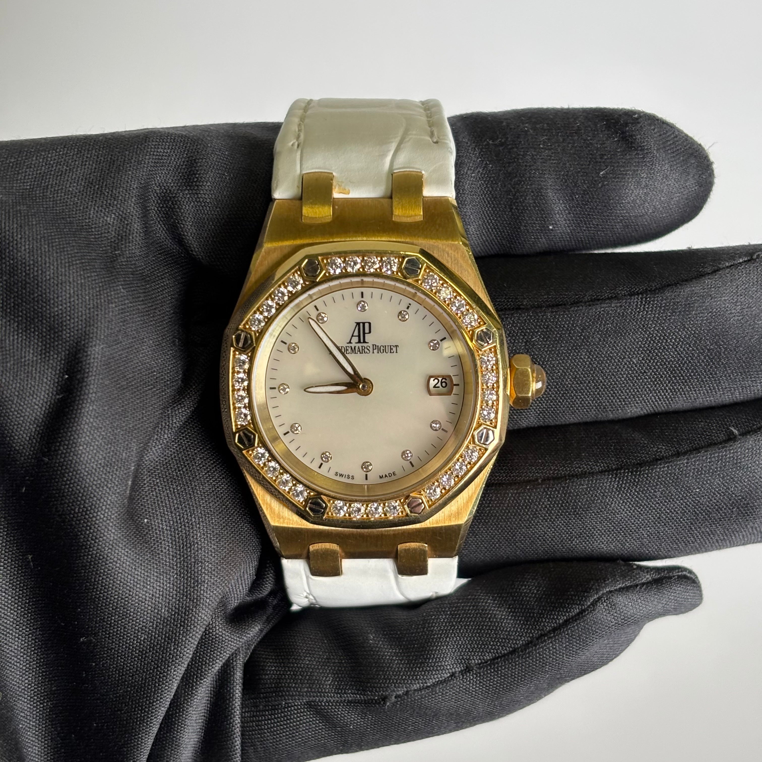 Audemars Piguet Royal Oak 33mm MOP Dial Watch Ref# 67601BA.ZZ.D012CR.03 - Happy Jewelers Fine Jewelry Lifetime Warranty