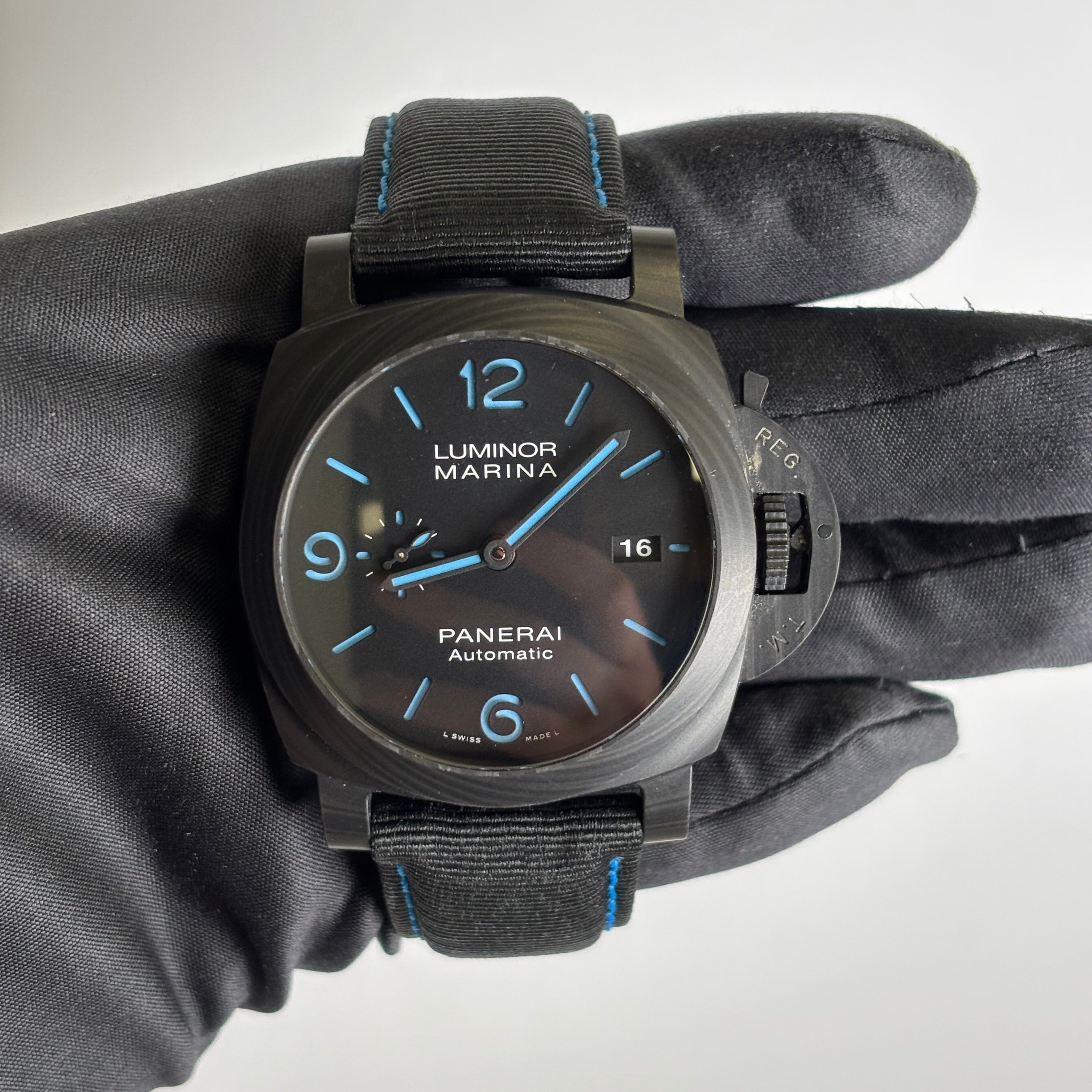 Panerai Luminor 44mm Black Dial Watch Ref# PAM01661 - Happy Jewelers Fine Jewelry Lifetime Warranty
