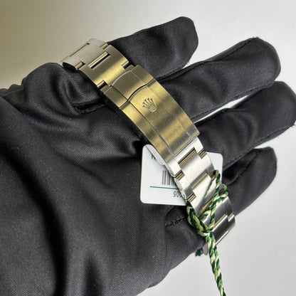 Rolex Oyster Perpetual 41mm Green Dial Watch Ref# 124300 - Happy Jewelers Fine Jewelry Lifetime Warranty