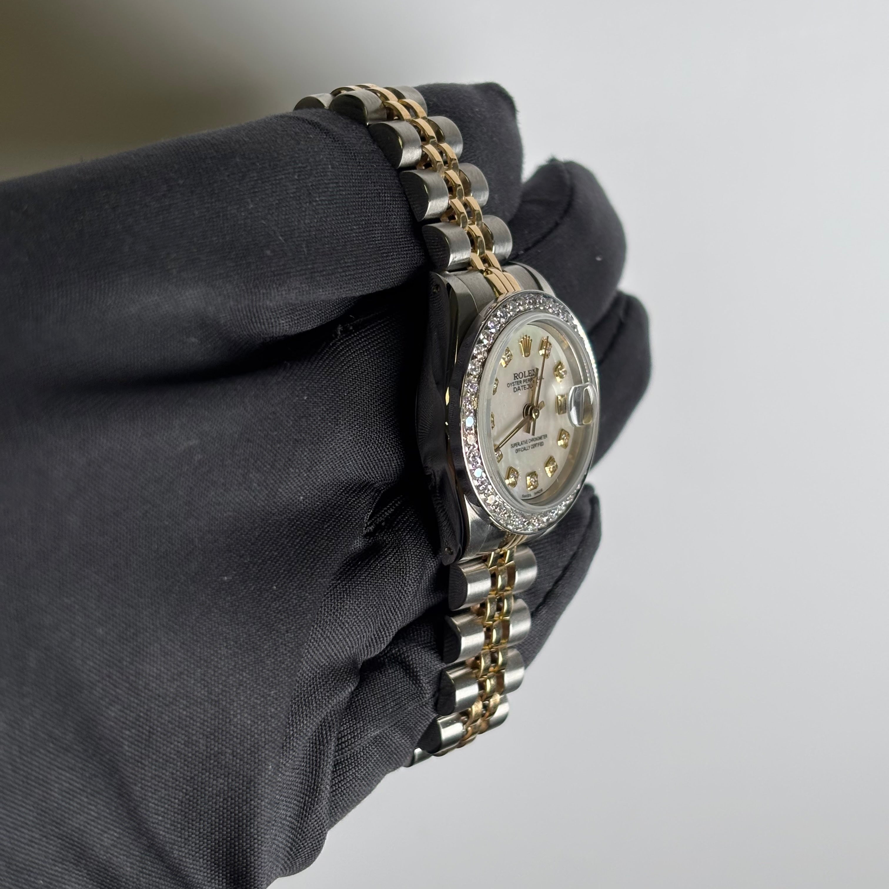 Rolex Datejust 26mm MOP Dial Watch Ref# 69173 - Happy Jewelers Fine Jewelry Lifetime Warranty