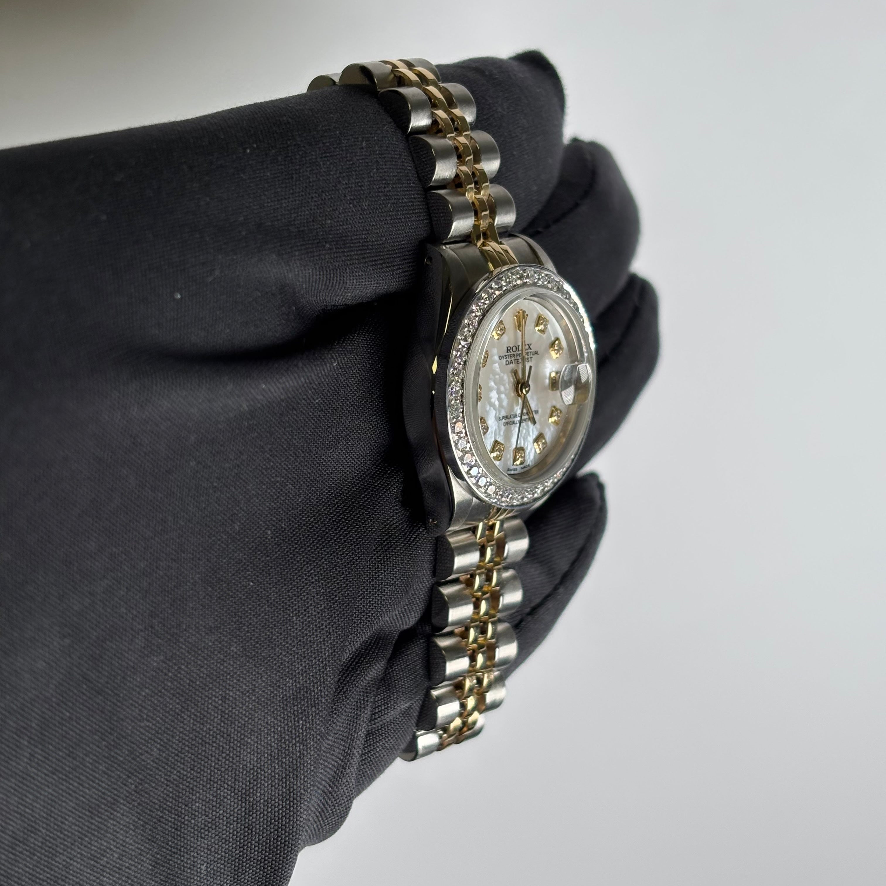 Rolex Datejust 26mm MOP Dial Watch Ref# 69173 - Happy Jewelers Fine Jewelry Lifetime Warranty