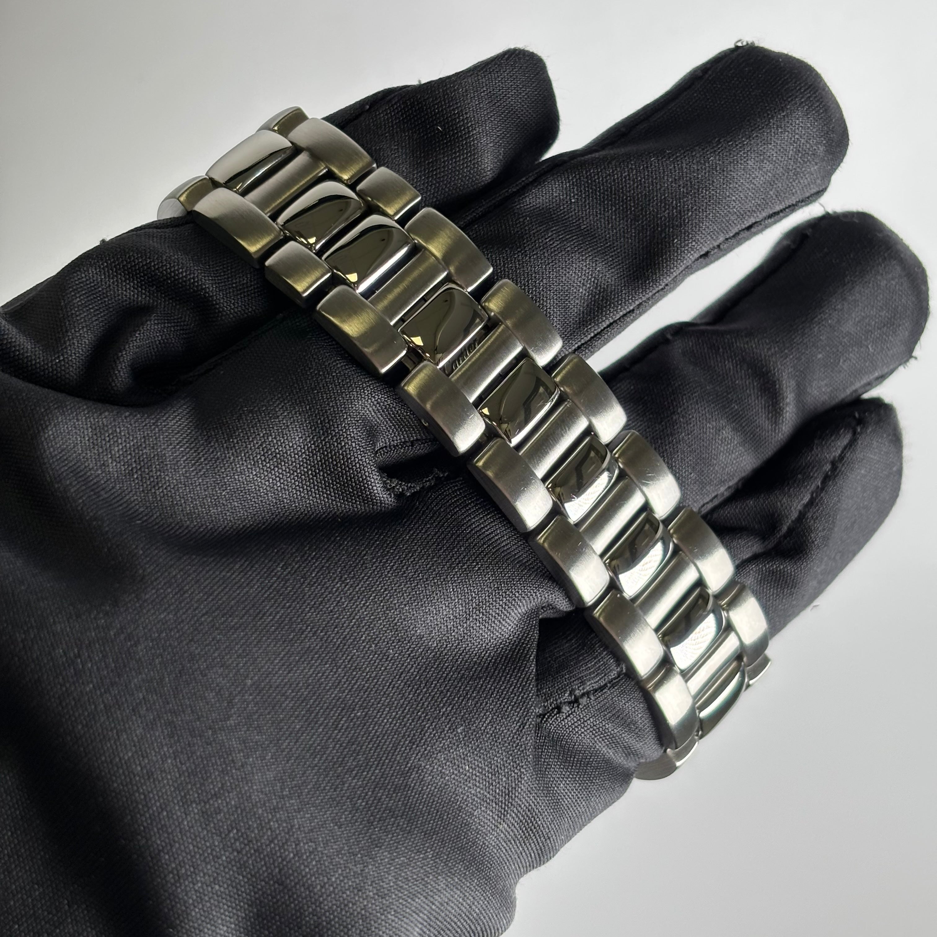 Cartier Pasha 38mm Cream Dial Watch Ref# W31012H3 - Happy Jewelers Fine Jewelry Lifetime Warranty