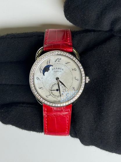 Hermes Arceau 38mm MOP Dial Watch Ref# W049093WW00 - Happy Jewelers Fine Jewelry Lifetime Warranty