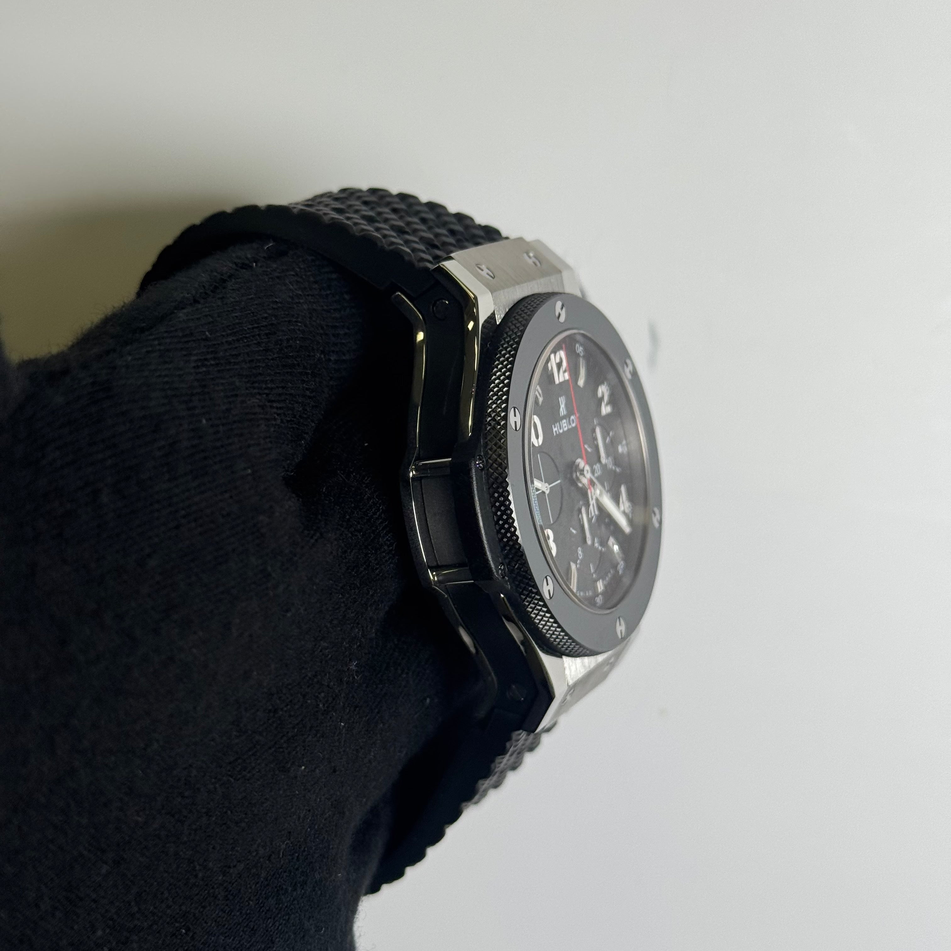 Hublot Big Bang 41mm Chronograph Dial Watch Ref# 341.SB.131.RX - Happy Jewelers Fine Jewelry Lifetime Warranty