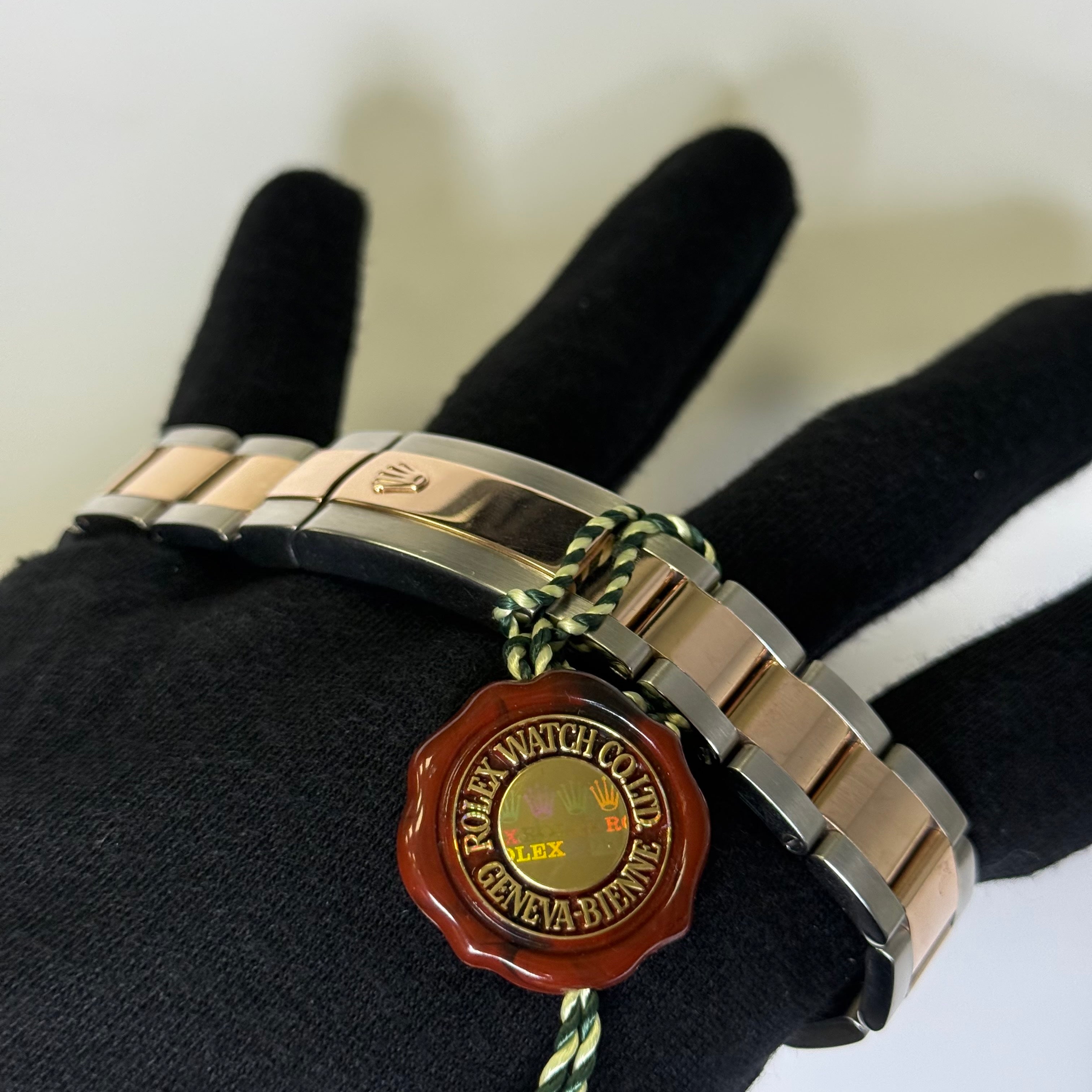 ラム Rolex Datejust 'Salmon' – Analog:Shift