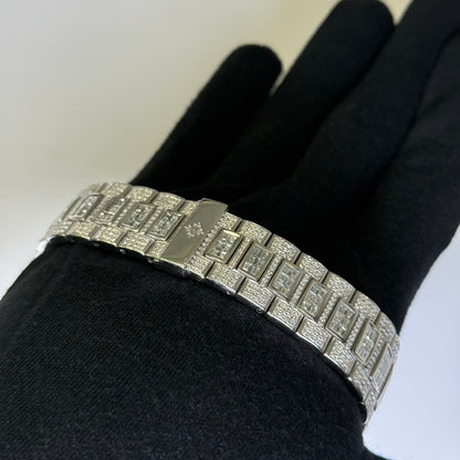 Patek Philippe Nautilus 40mm Pave Dial Watch Ref# 5711 - Happy Jewelers Fine Jewelry Lifetime Warranty