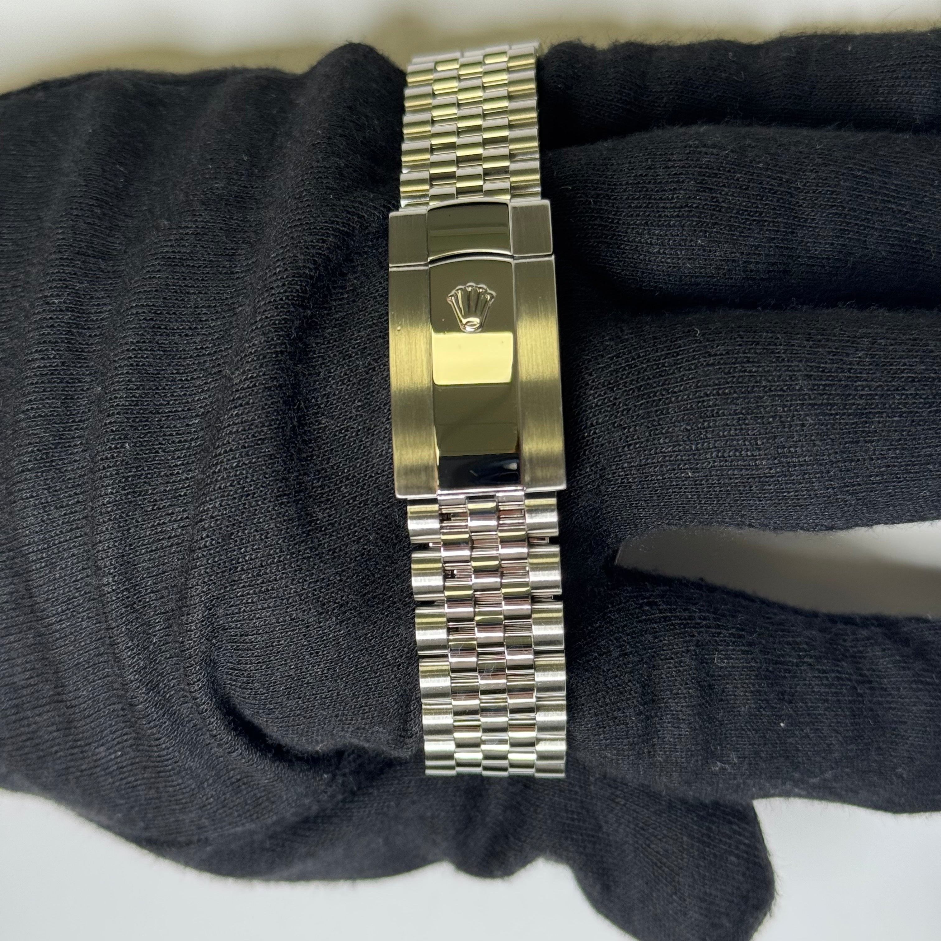 Rolex Datejust 41mm Blue Dial Watch Ref# 126334 - Happy Jewelers Fine Jewelry Lifetime Warranty