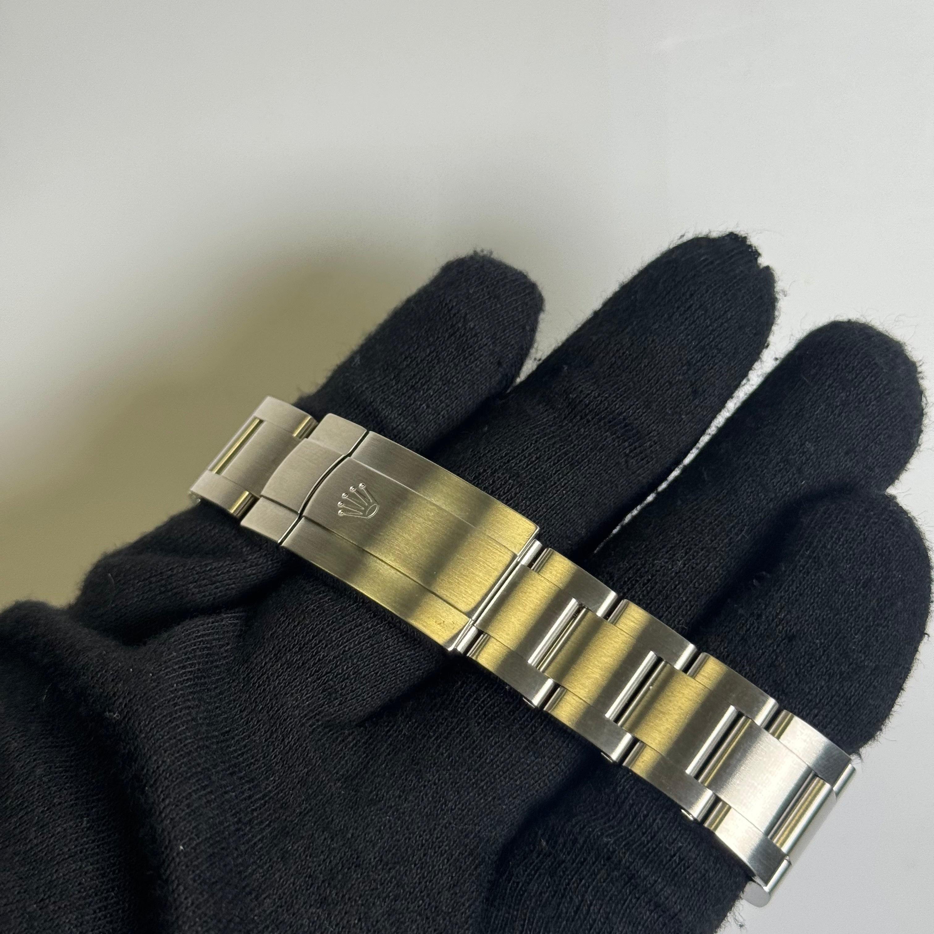 Rolex Oyster Perpetual 39mm Black Dial Watch Ref# 114300 - Happy Jewelers Fine Jewelry Lifetime Warranty