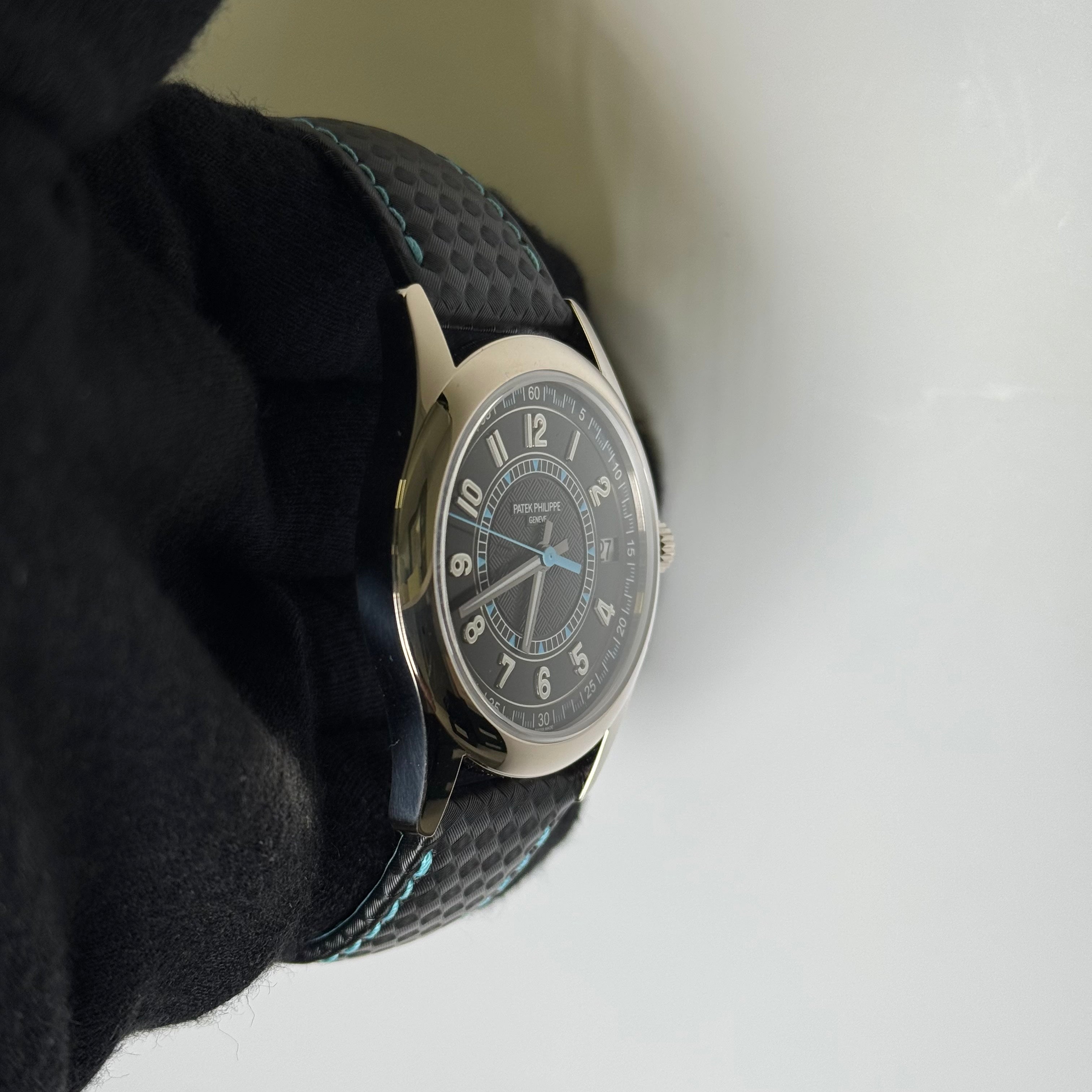 Patek Philippe Calatrava 40mm Black Dial Watch Ref# 6007G-011 - Happy Jewelers Fine Jewelry Lifetime Warranty