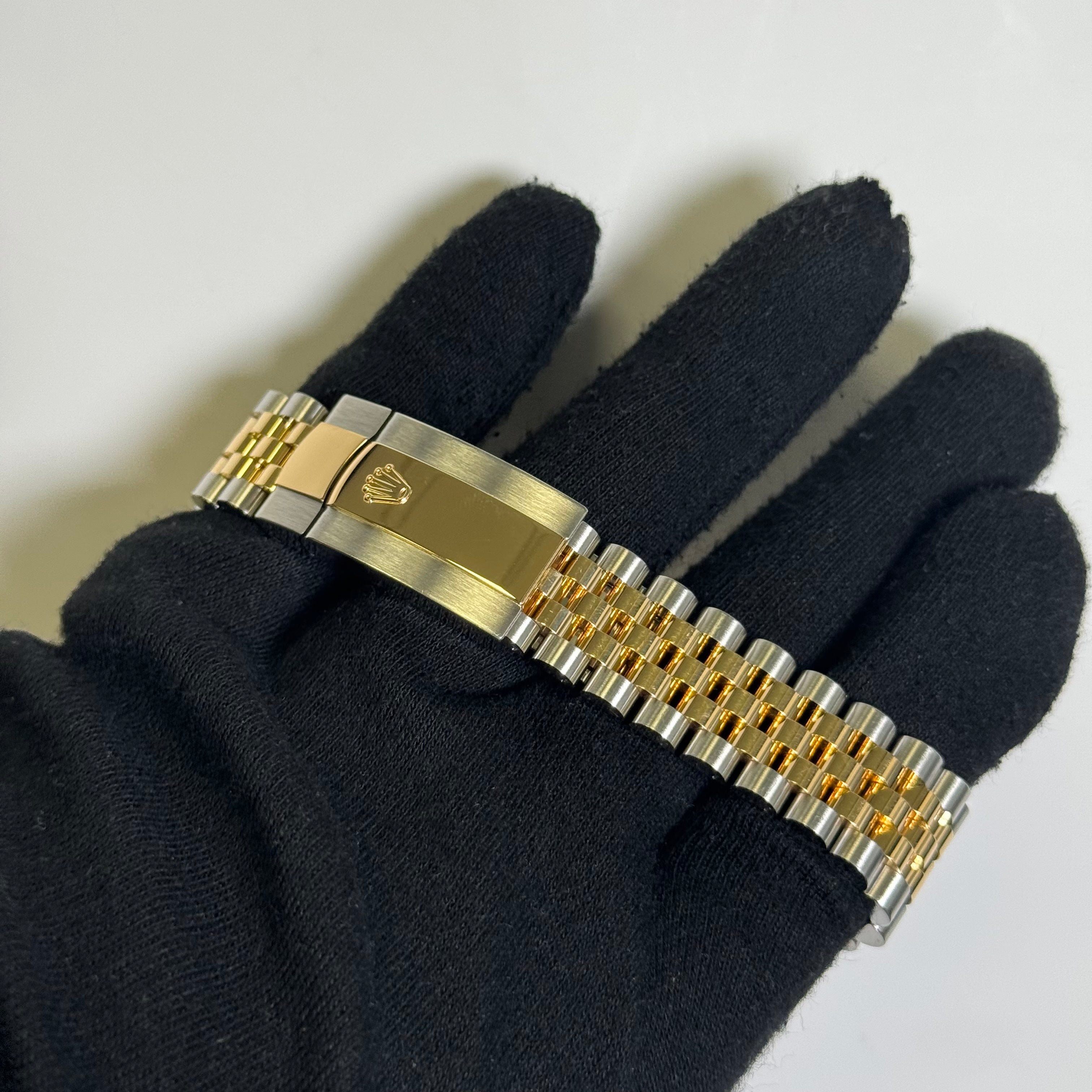 Rolex Datejust 41mm Champagne Dial Watch Ref# 126333 - Happy Jewelers Fine Jewelry Lifetime Warranty