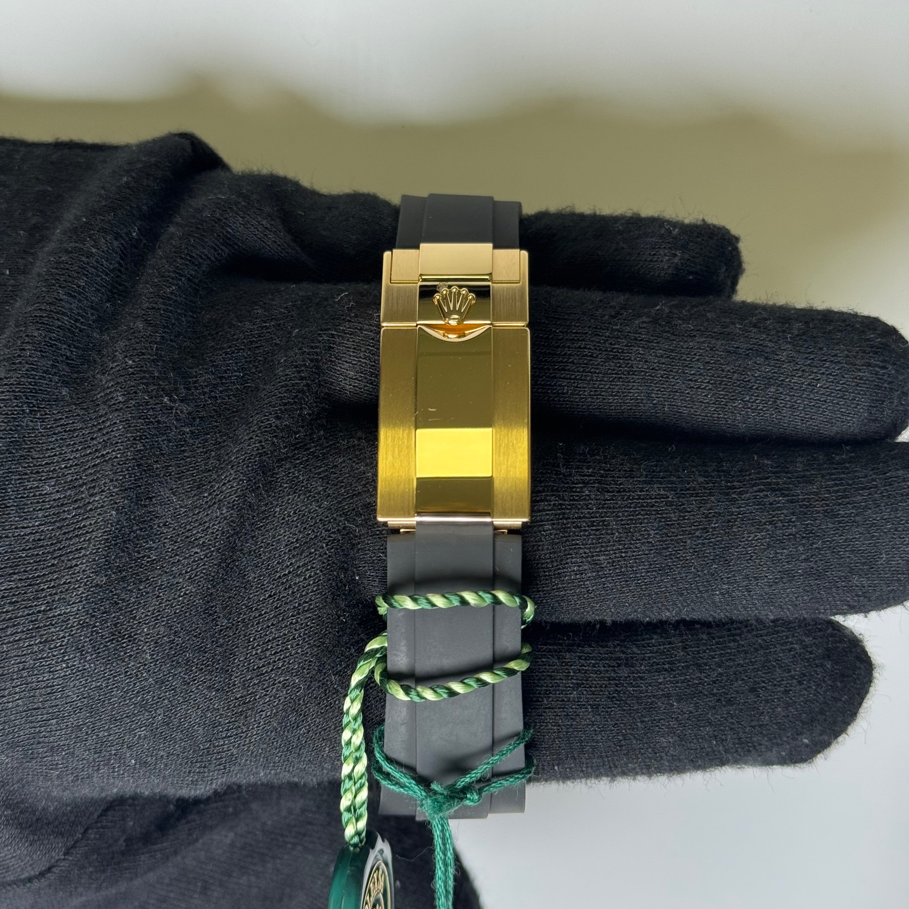 Rolex Daytona 40mm Champagne Dial Watch Ref# 116518LN - Happy Jewelers Fine Jewelry Lifetime Warranty