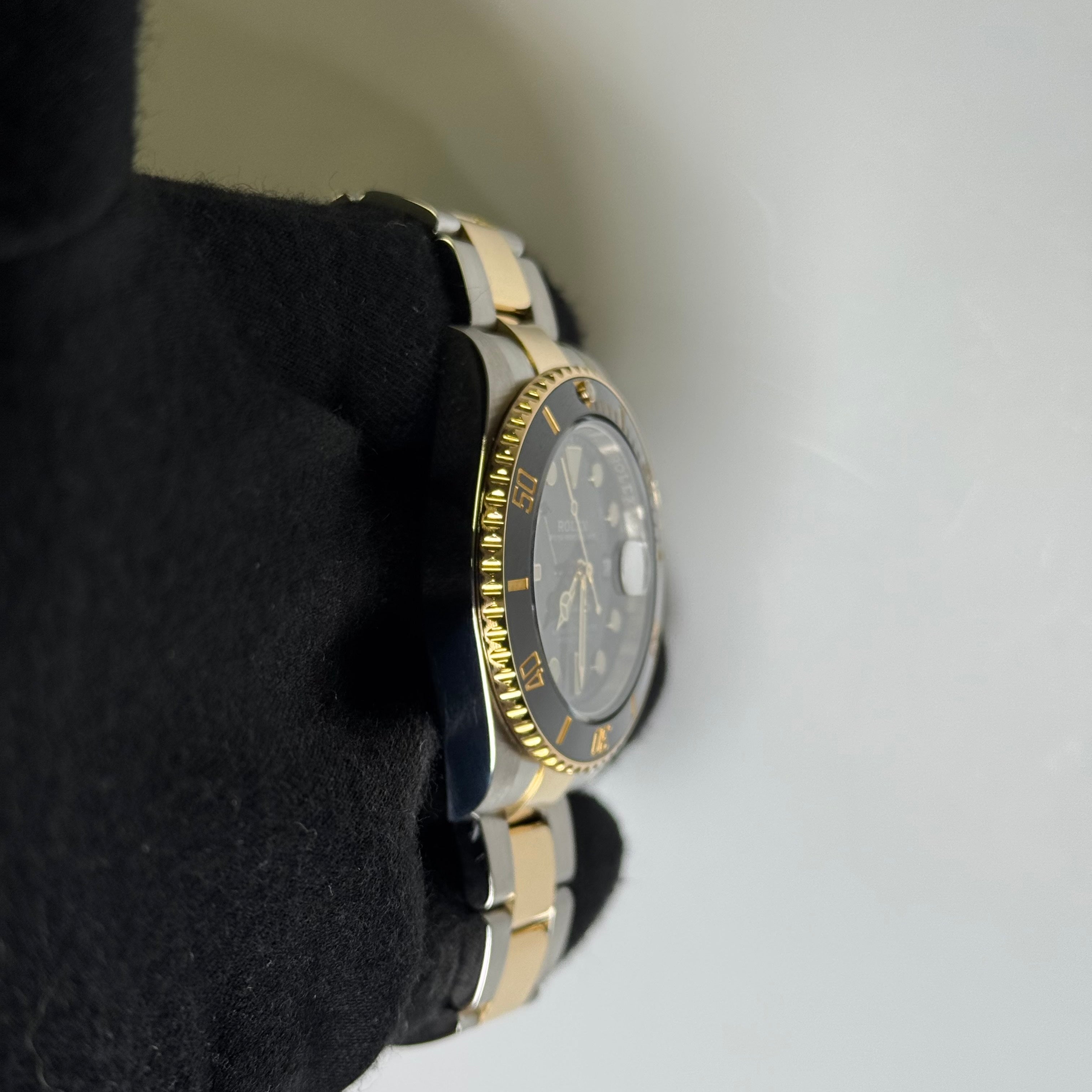 Rolex Submariner 40mm Black Dial Watch Ref# 116613 - Happy Jewelers Fine Jewelry Lifetime Warranty