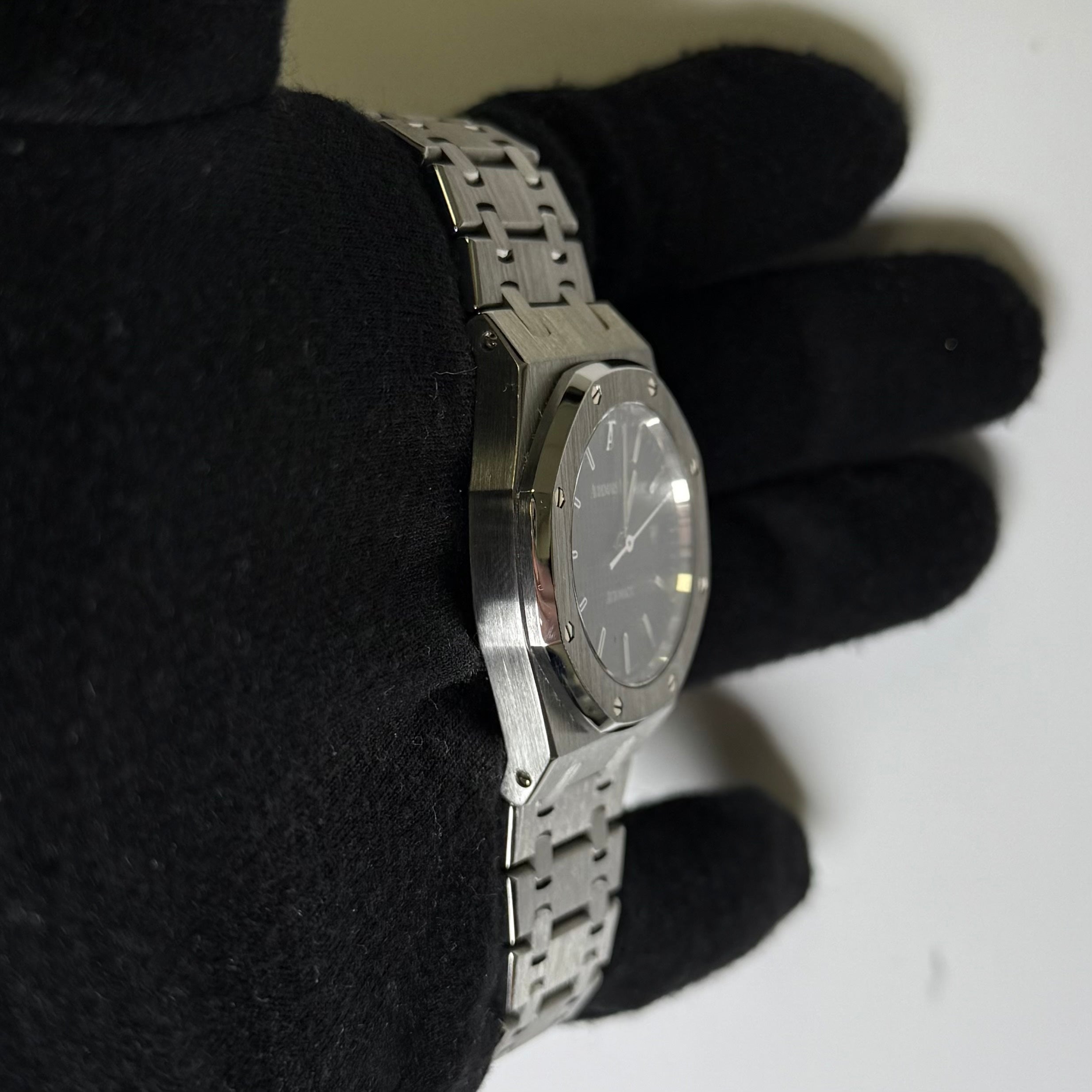 Audemars Piguet Royal Oak 33mm Gray Dial Watch Ref# 5603SA.OO.0789SA - Happy Jewelers Fine Jewelry Lifetime Warranty