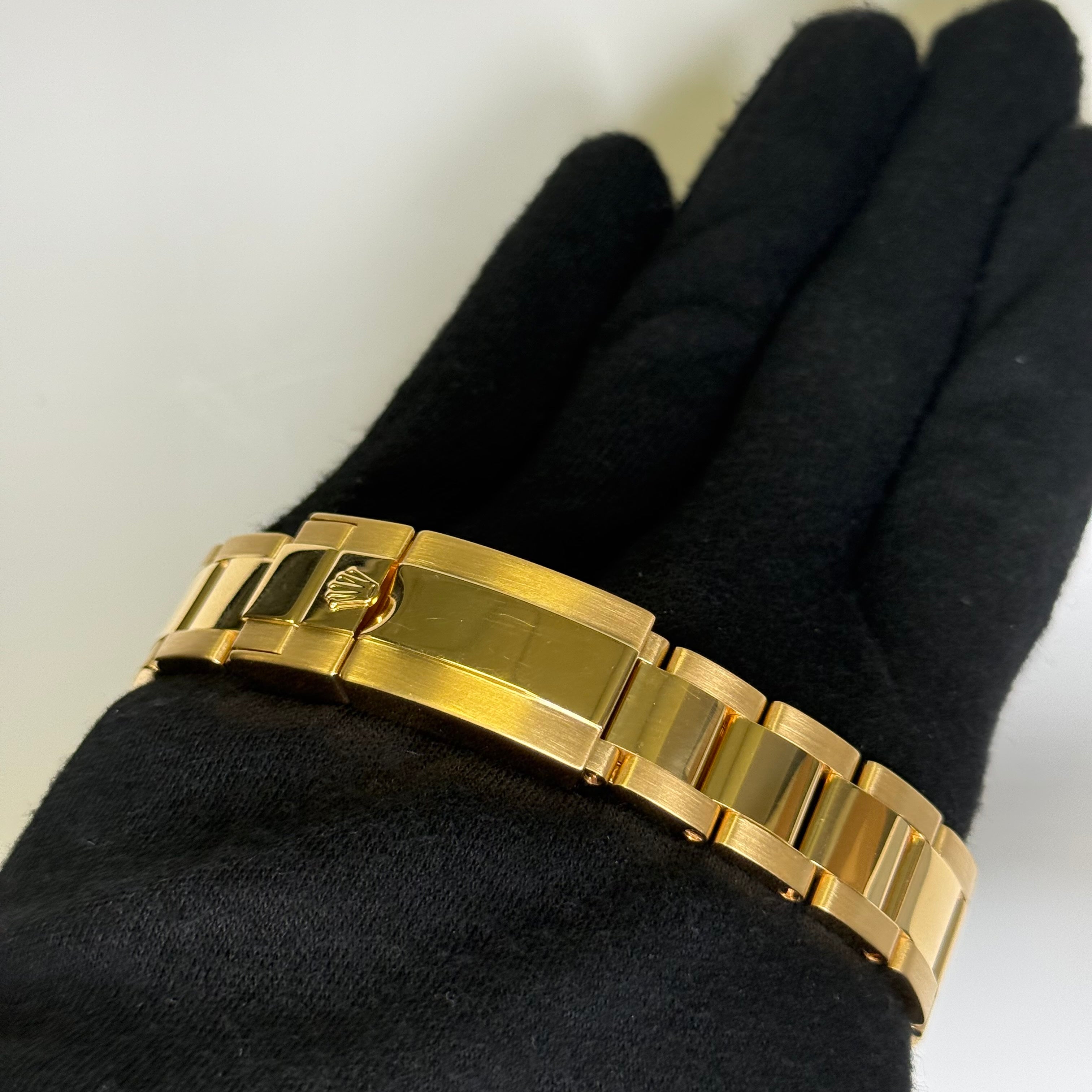 Rolex Daytona 40mm Green Dial Watch Ref# 116508 - Happy Jewelers Fine Jewelry Lifetime Warranty