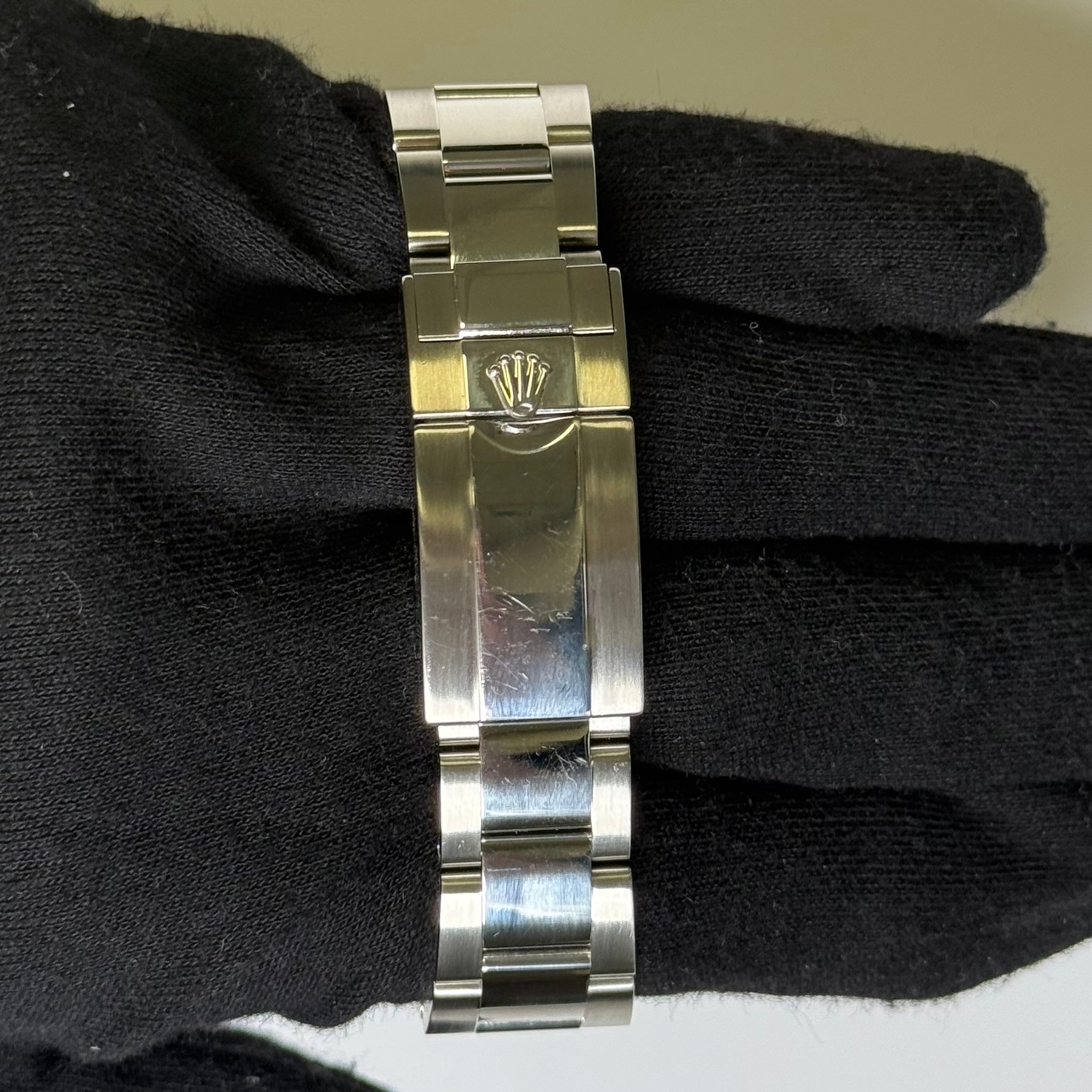 Rolex Daytona 40mm Black Dial Watch Ref# 116520 - Happy Jewelers Fine Jewelry Lifetime Warranty