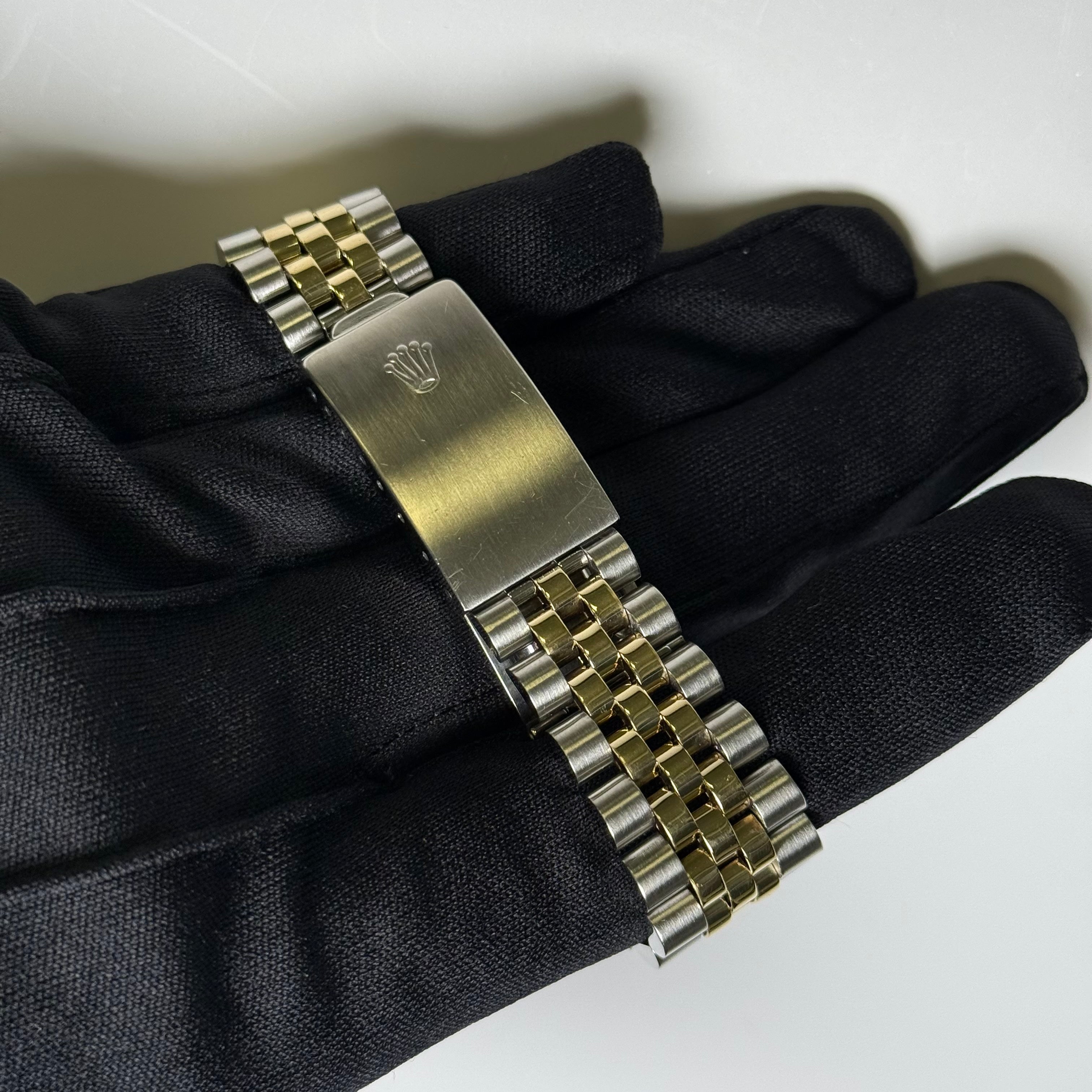 Rolex Datejust 36mm Silver Dial Watch Ref# 16233 - Happy Jewelers Fine Jewelry Lifetime Warranty