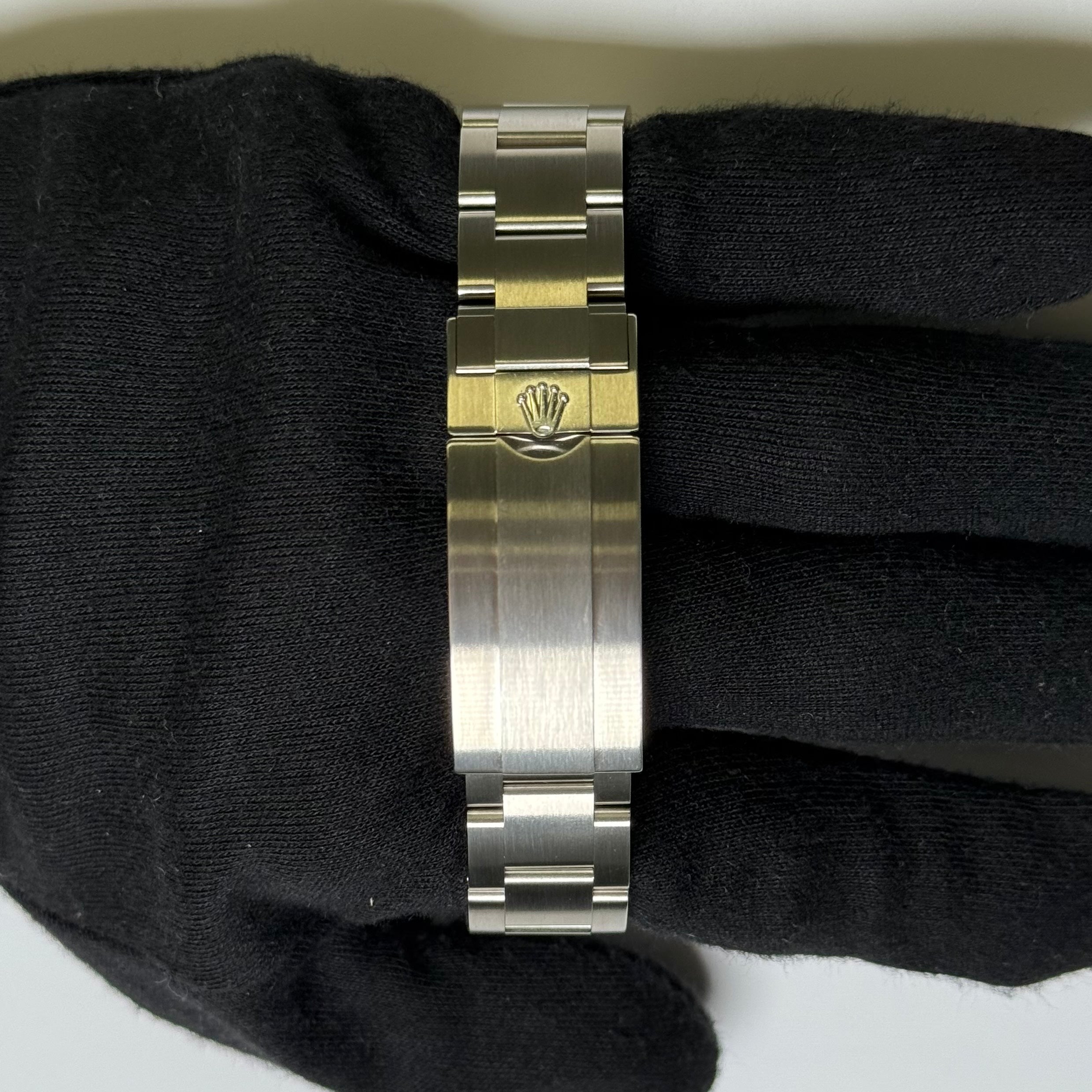Rolex Submariner 41mm Black Dial Watch Ref# 124060 - Happy Jewelers Fine Jewelry Lifetime Warranty