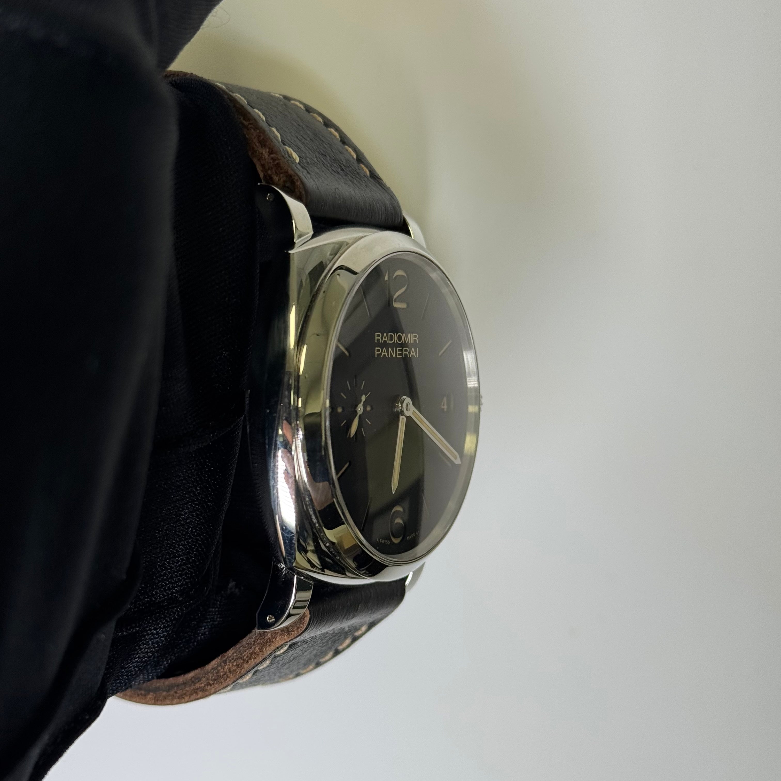 Panerai Radiomir 47mm Black Dial Watch Ref# PAM00514 - Happy Jewelers Fine Jewelry Lifetime Warranty