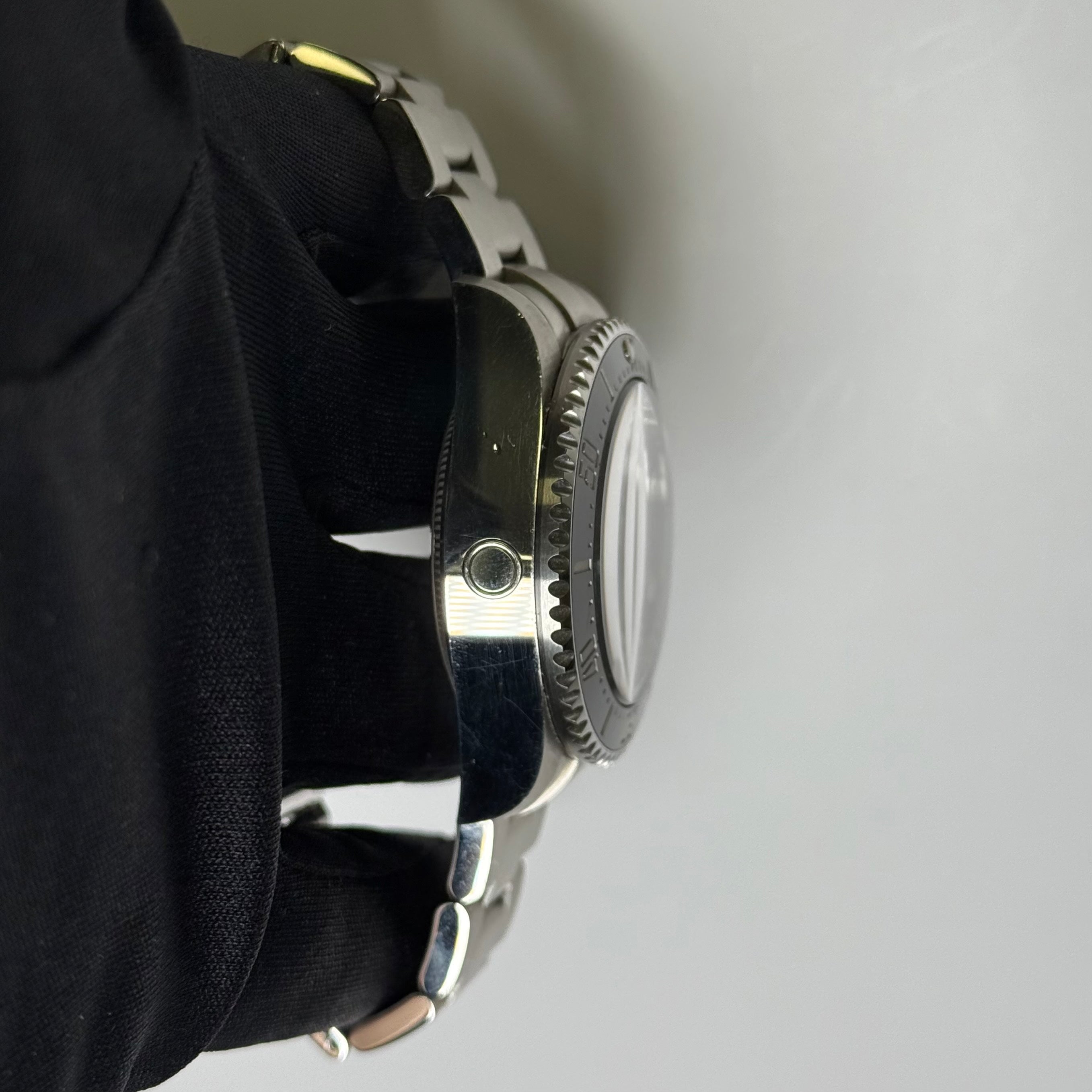 Rolex Sea-Dweller 44mm Black/Blue Dial Watch Ref# 136660 - Happy Jewelers Fine Jewelry Lifetime Warranty