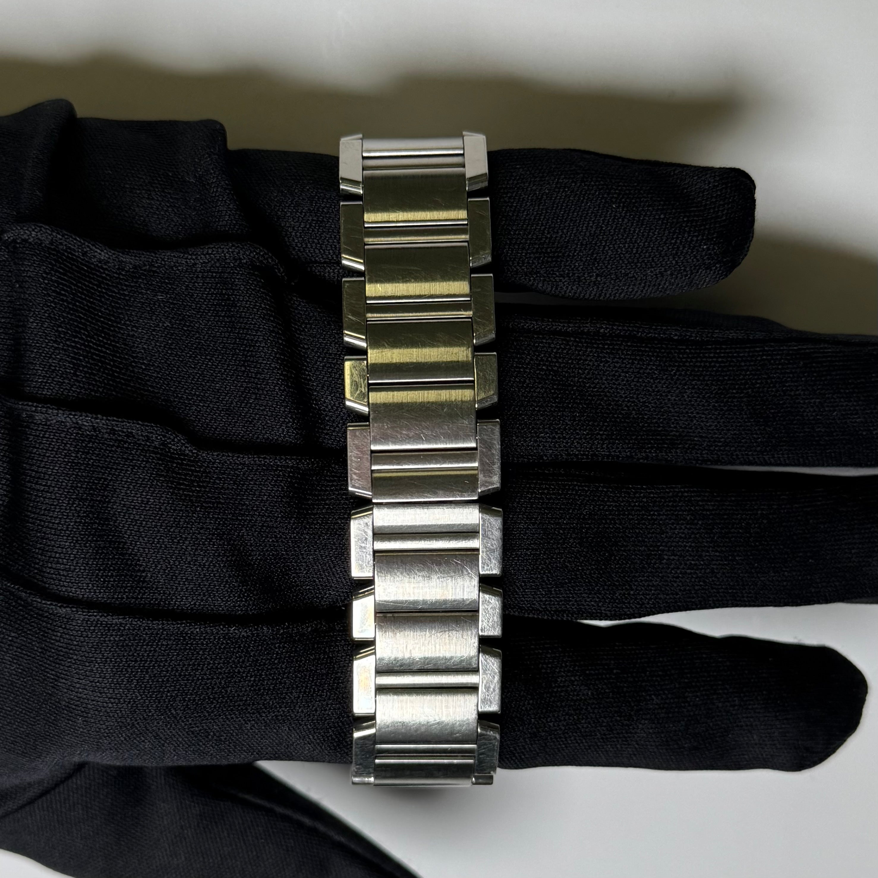 Cartier Tank Francaise 28x32mm Ivory Dial Watch Reference