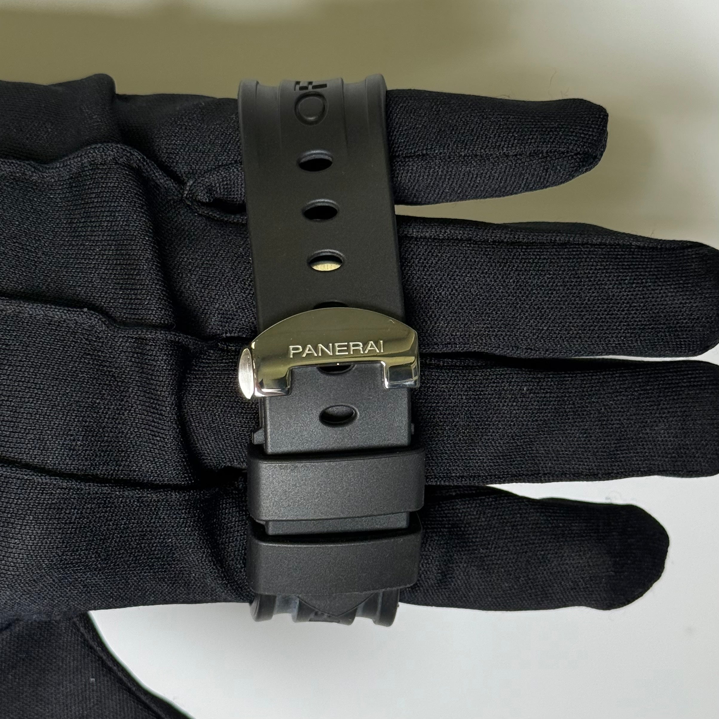 Panerai Luminor 44mm Black Dial Watch Ref# PAM00090 - Happy Jewelers Fine Jewelry Lifetime Warranty