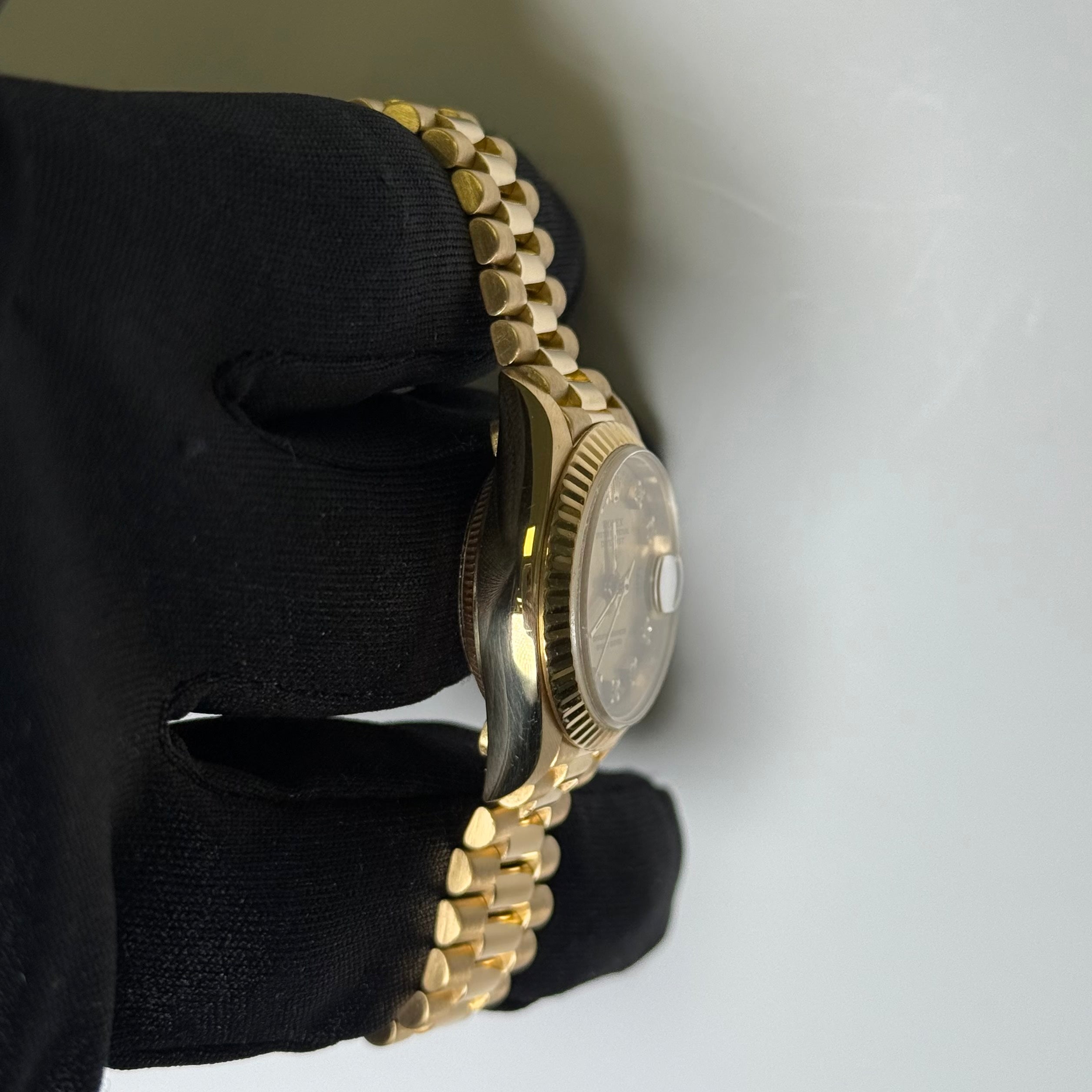 Rolex Datejust 26mm Champagne Dial Watch Ref# 69178 - Happy Jewelers Fine Jewelry Lifetime Warranty