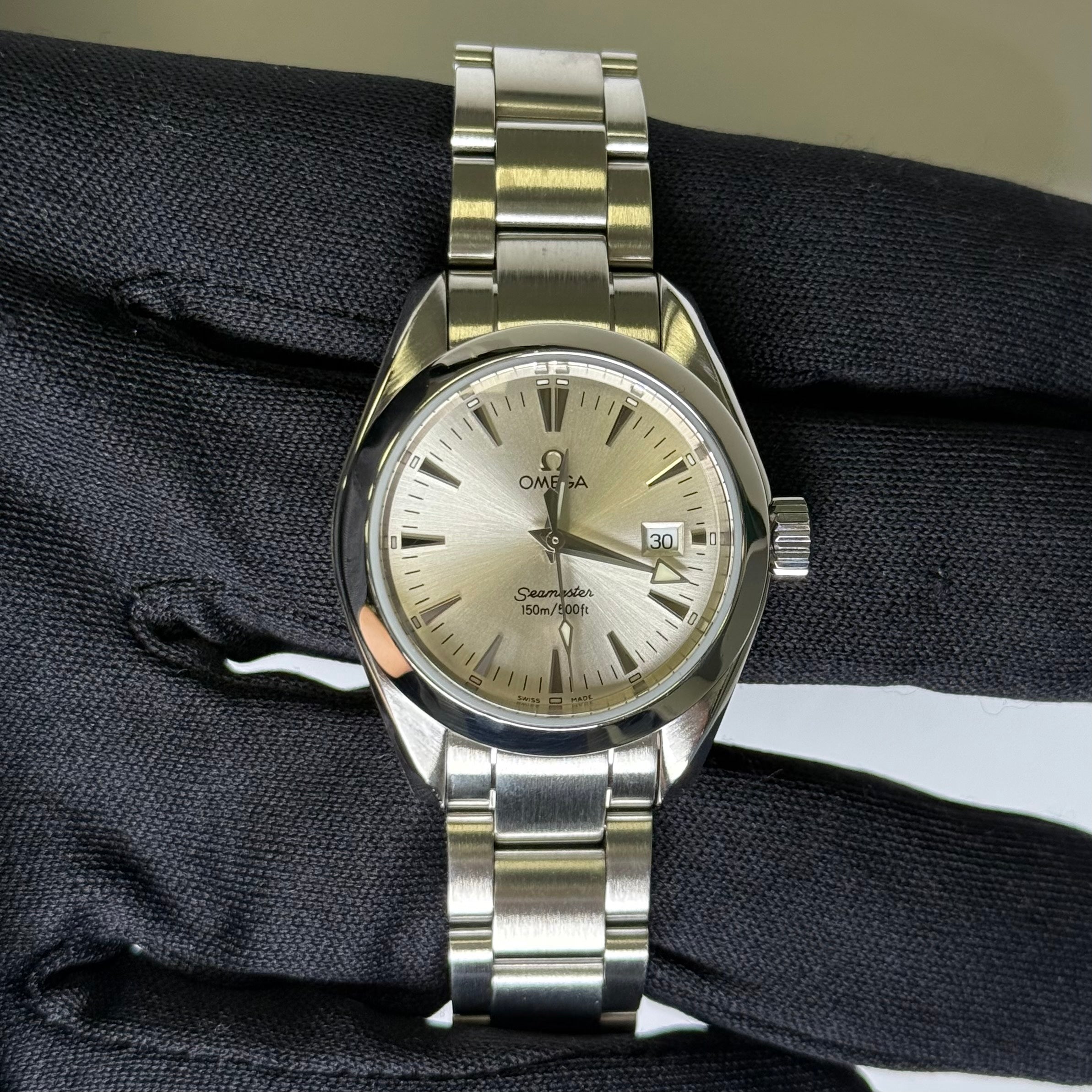 Omega Seamaster 28 mm White Dial Watch Ref# 2518.30 - Happy Jewelers Fine Jewelry Lifetime Warranty