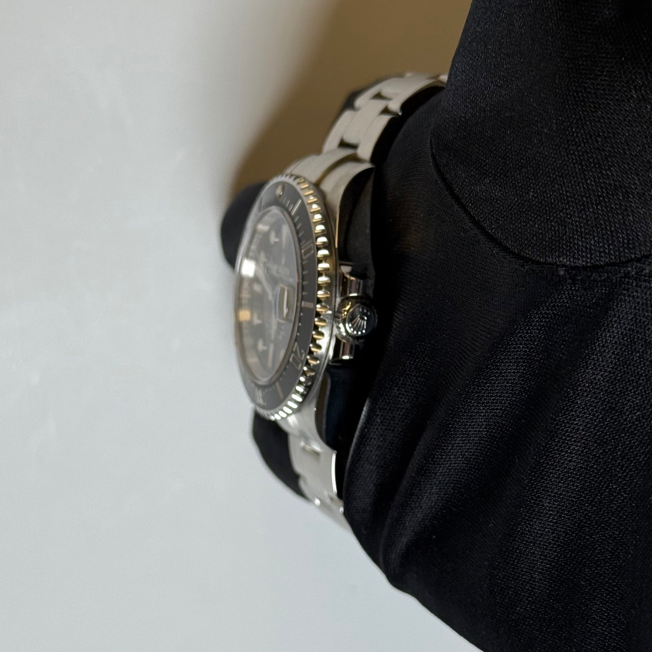 Rolex Sea-Dweller 43mm Black Dial Watch Ref# 126600