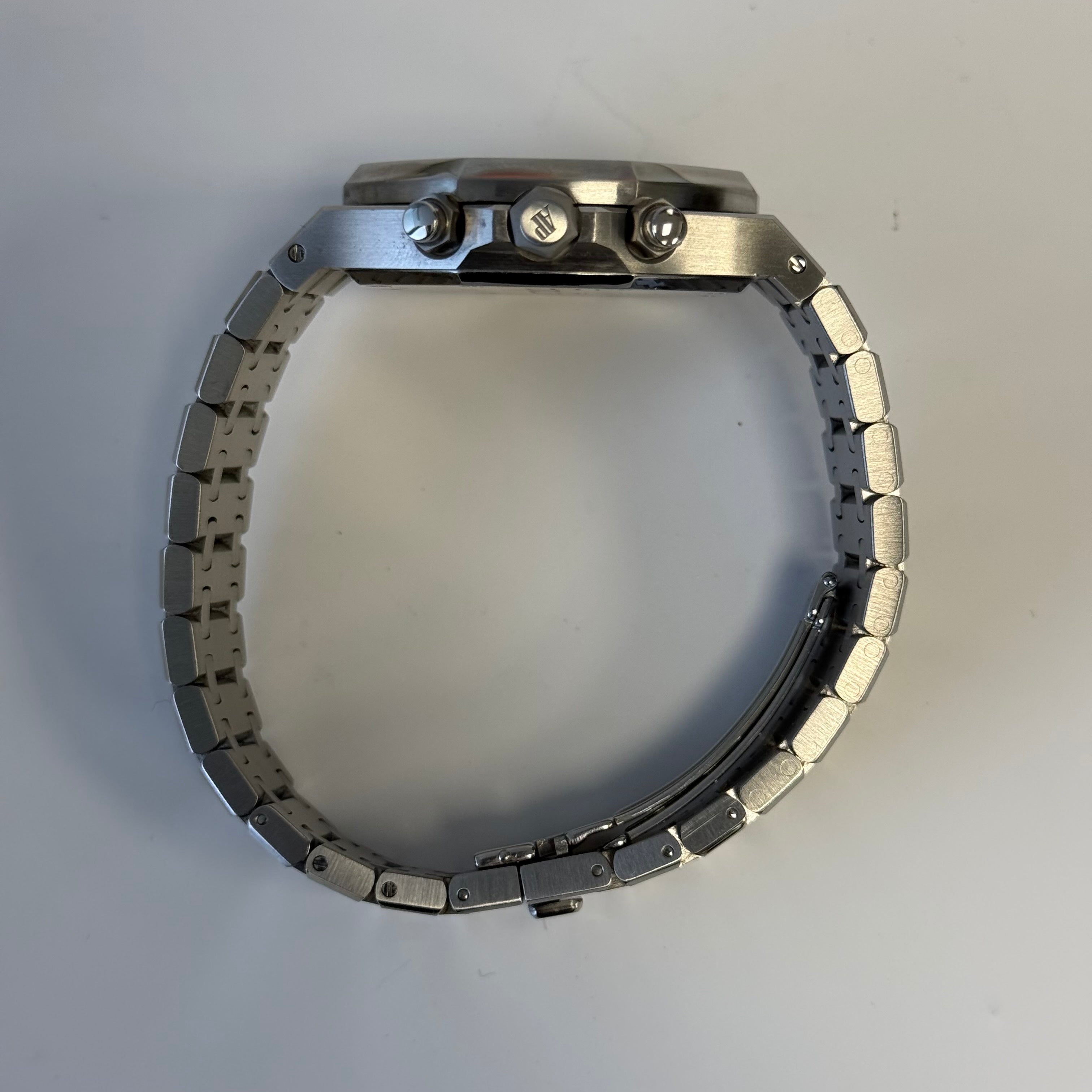 Audemars Piguet Royal Oak 39mm Grey Dial Watch Ref# 26300ST.OO.1110ST.06 - Happy Jewelers Fine Jewelry Lifetime Warranty