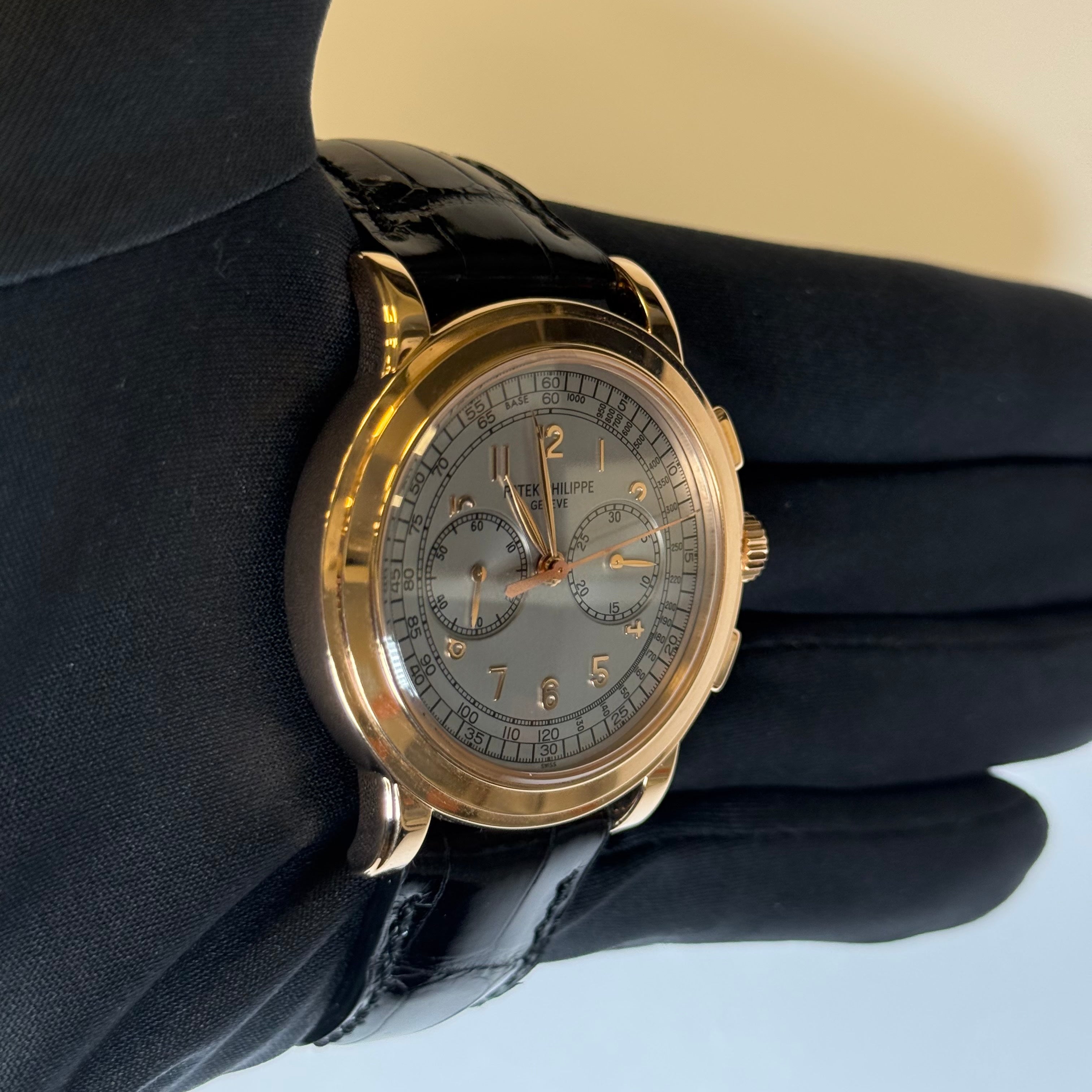 Patek Philippe Chronograph 42mm Silver Dial Watch Ref# 5070R-01