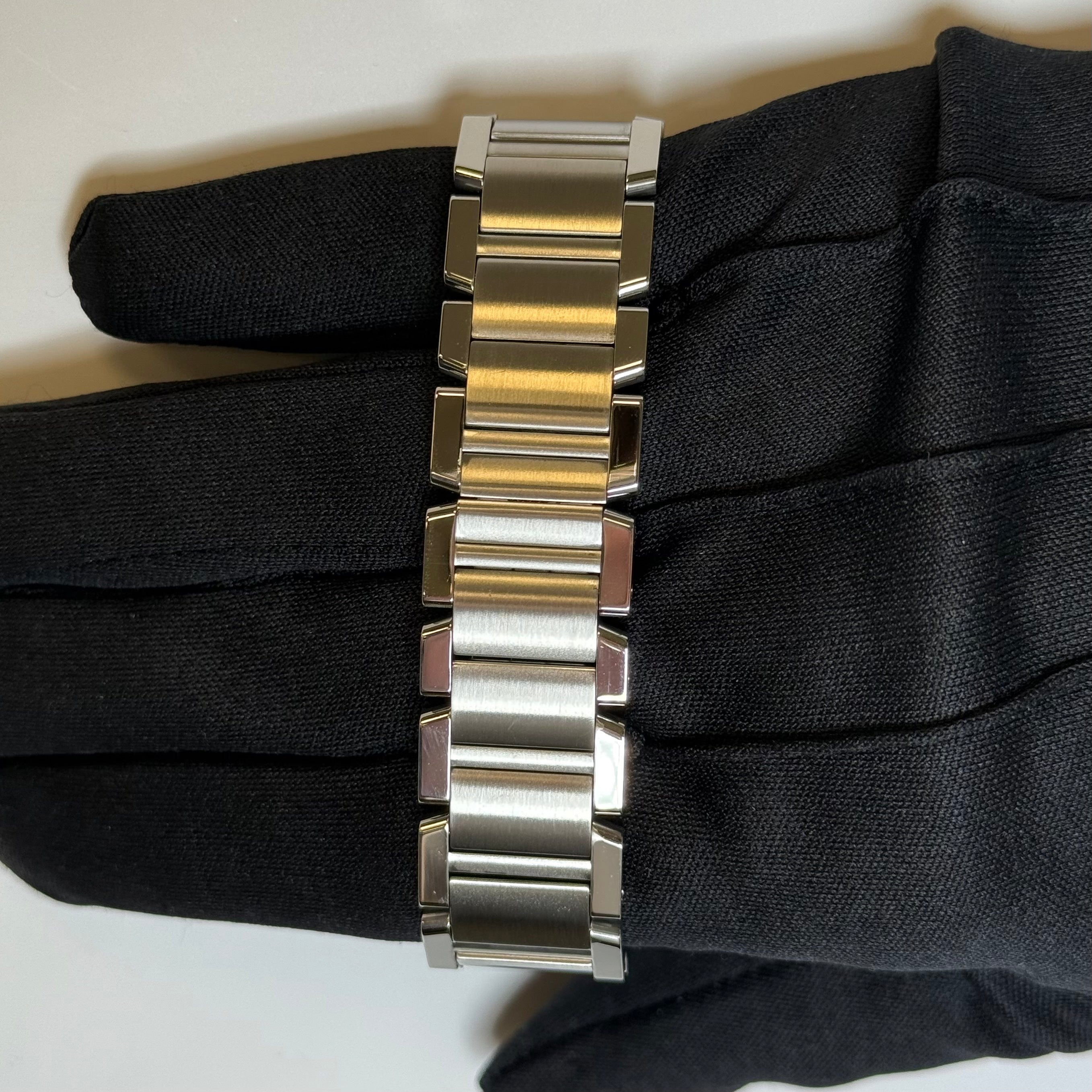 Cartier Tank Francaise 28x32mm White Dial Watch Reference #W51002Q3