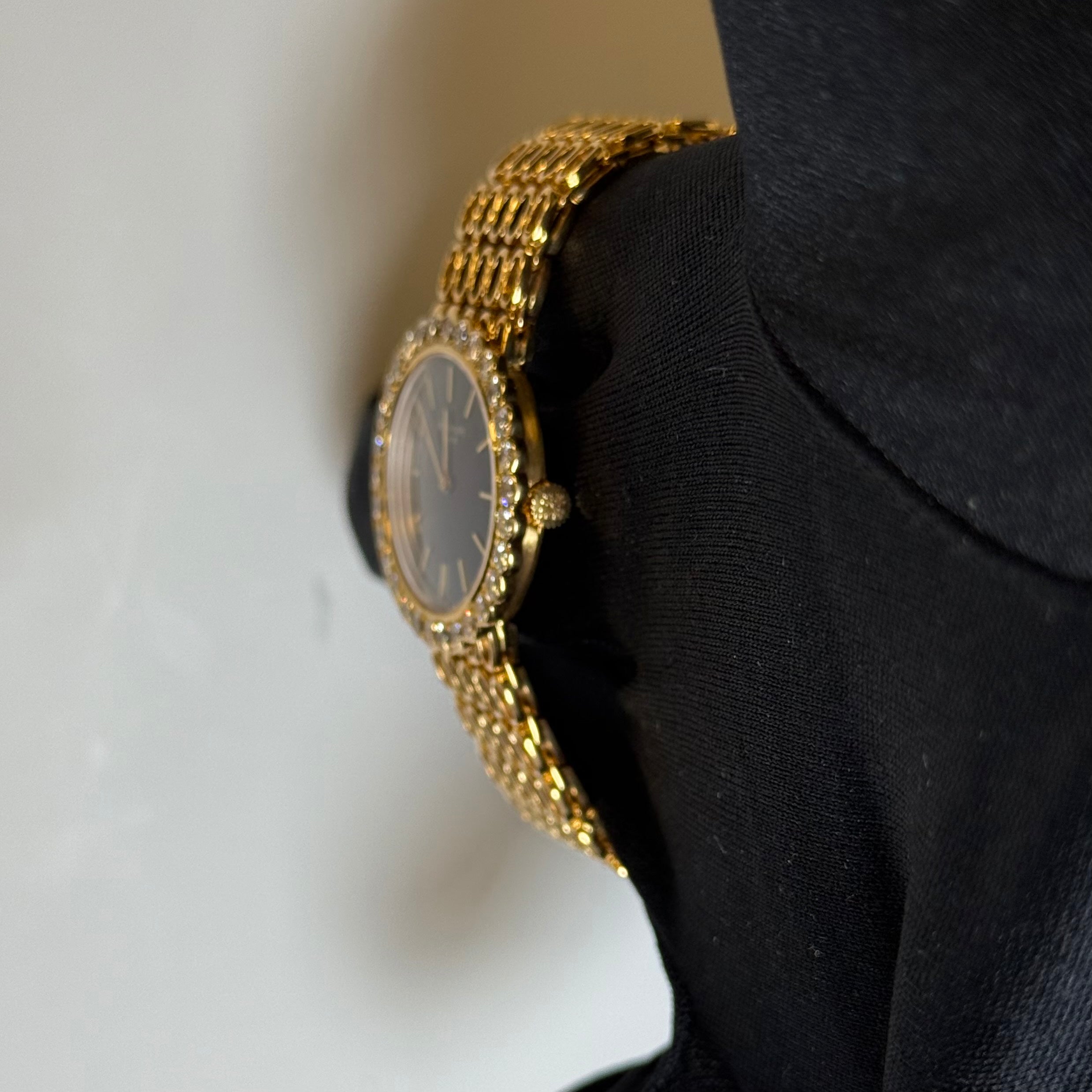 Patek Philippe Ladies 25mm Blue Dial Watch Ref# 4185/1