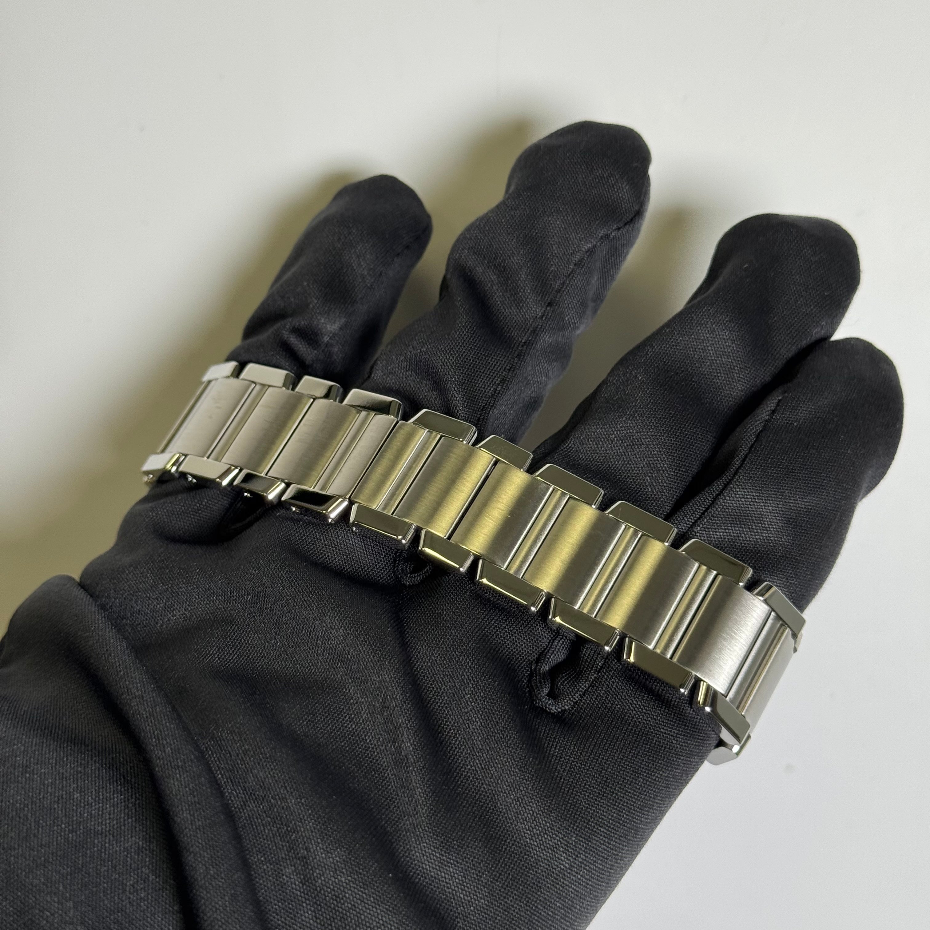 Cartier Tank Francaise 28mm Ivory Dial Watch Reference #W51002Q3