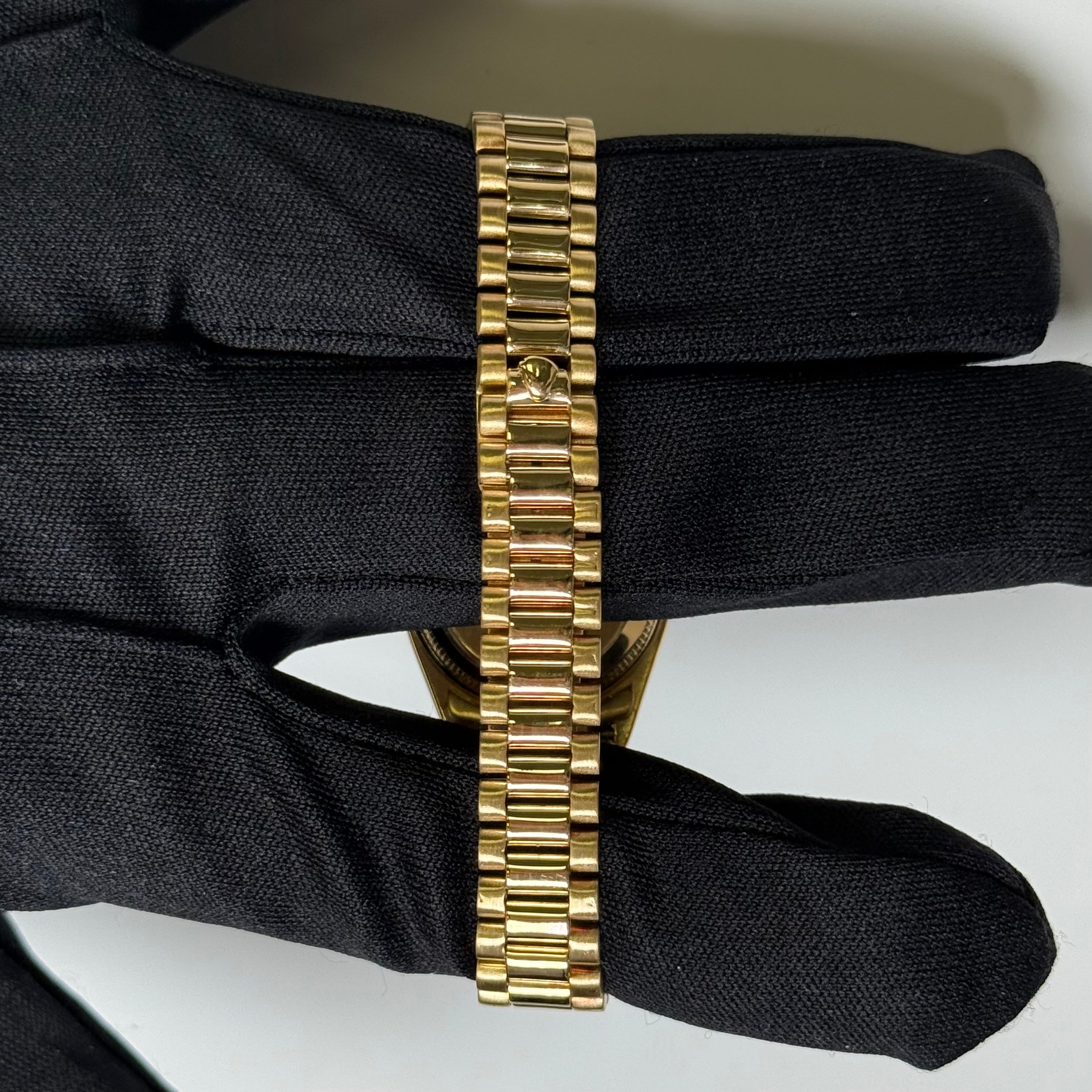 Rolex Datejust 26mm Champagne Dial Watch Ref# 69178