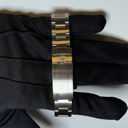 Rolex Submariner 40mm Black Dial Watch Ref# 116610LN